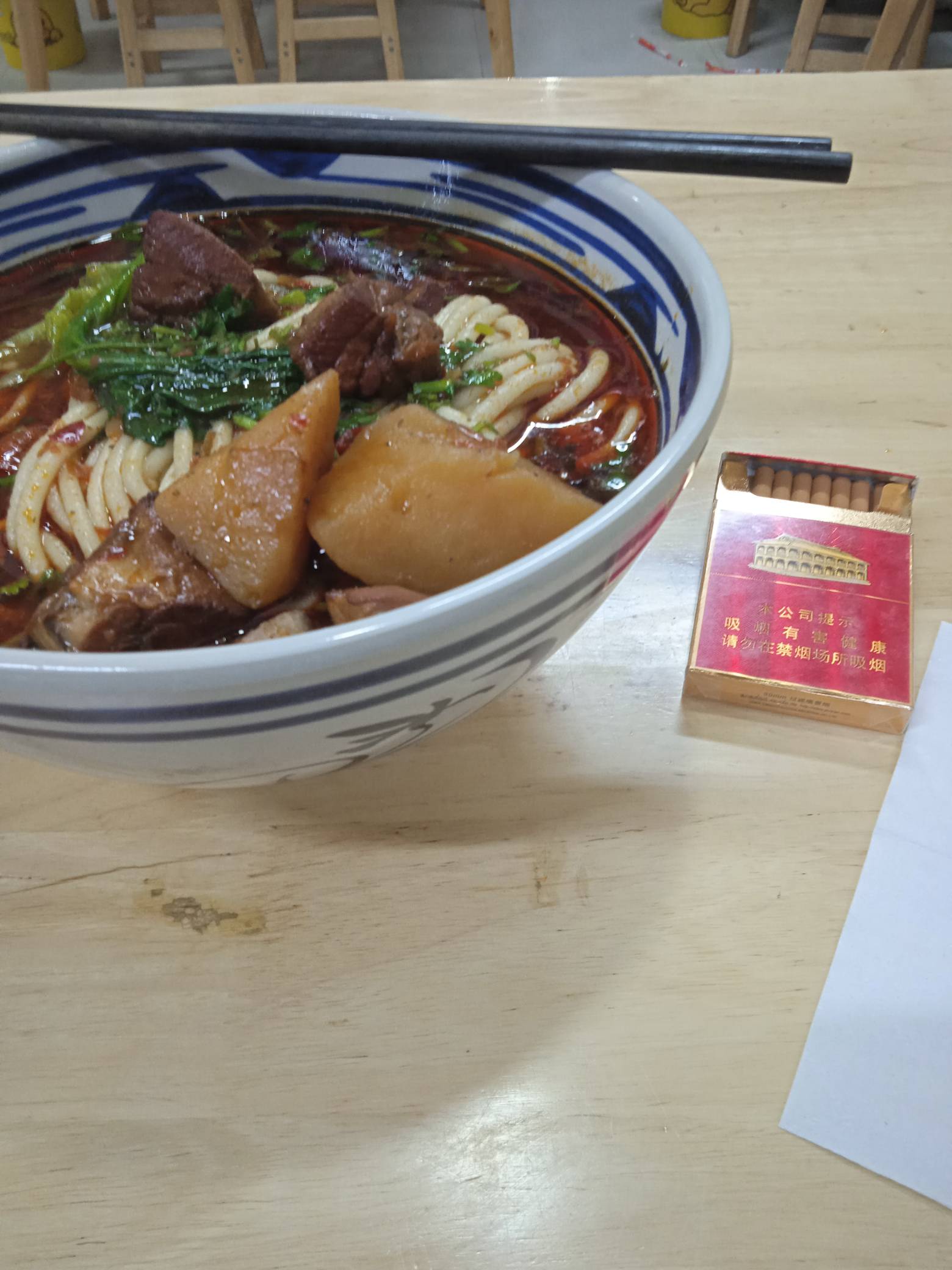 吃个挂壁面吧

92 / 作者:卡农最后的深情1 / 