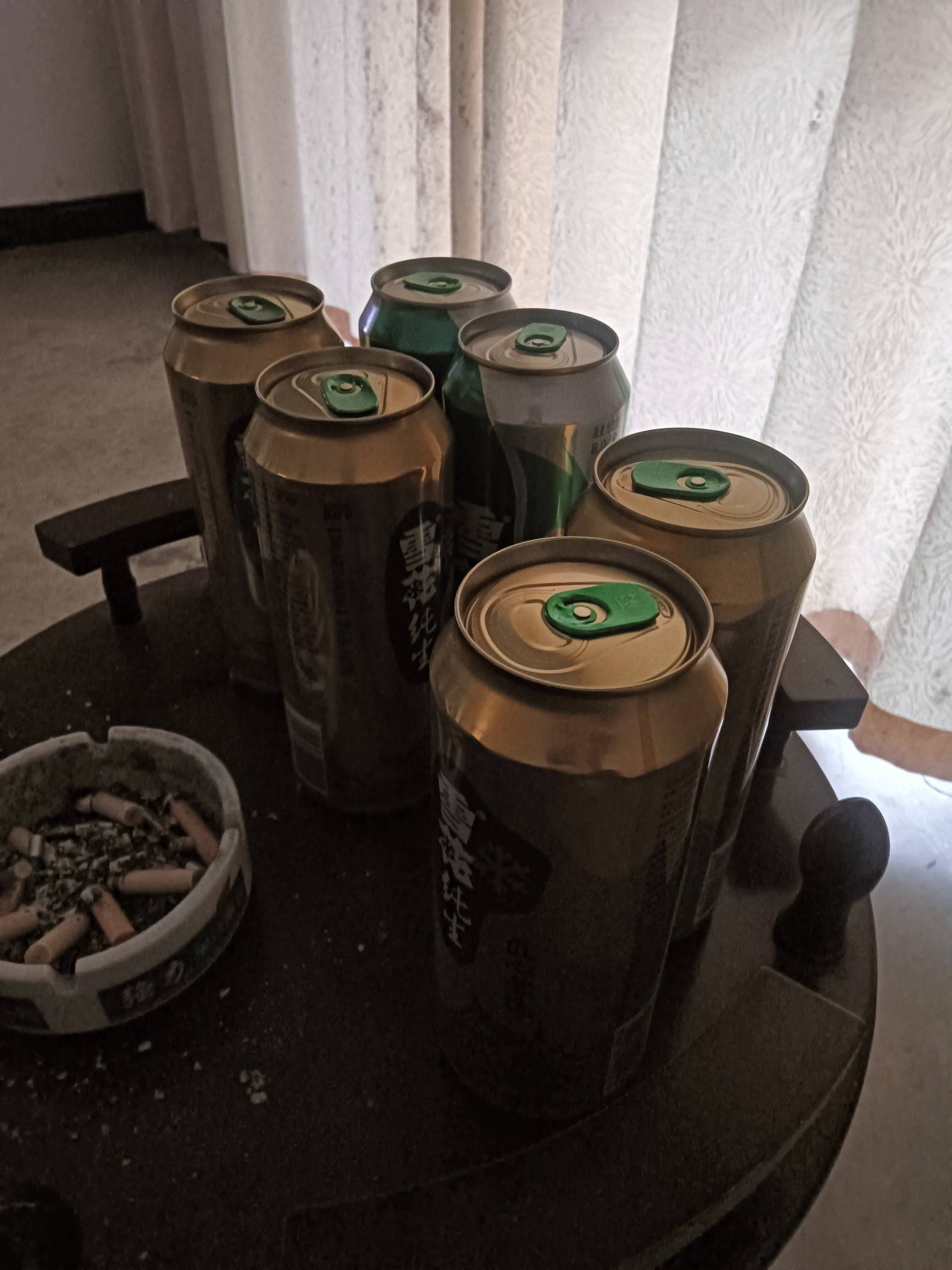 一早就要喝 不喝一天都没劲

86 / 作者:外酥里嫩 / 