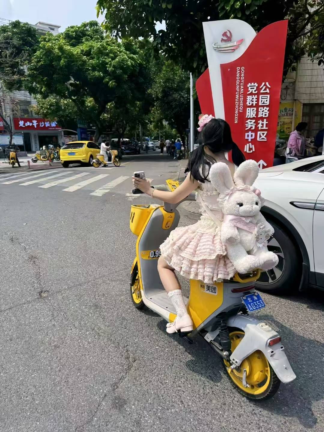 老哥们你们信而富现金巴士还在催吗

28 / 作者:几把毛都没有绝望了 / 