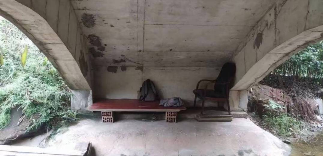 来个老哥打赏的花呗吃个包正很饿

0 / 作者:卡农最后一位帅哥 / 