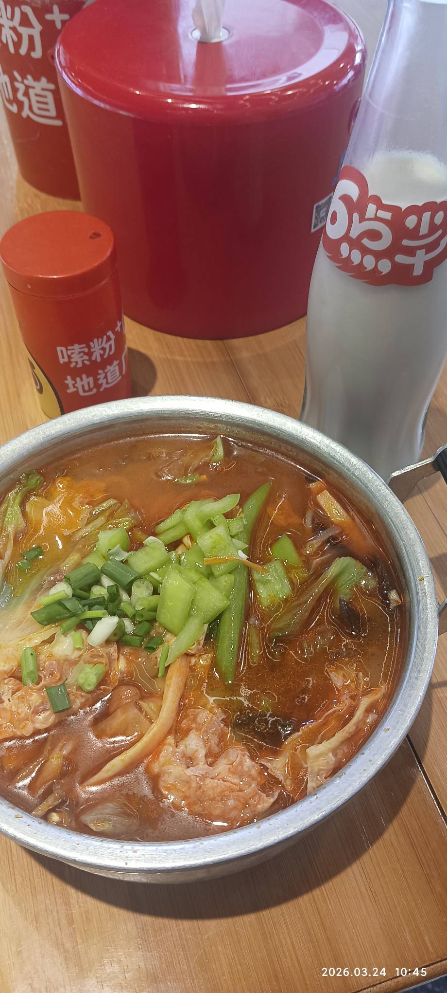 吃粉了吗，老哥们

57 / 作者:永恒yi / 