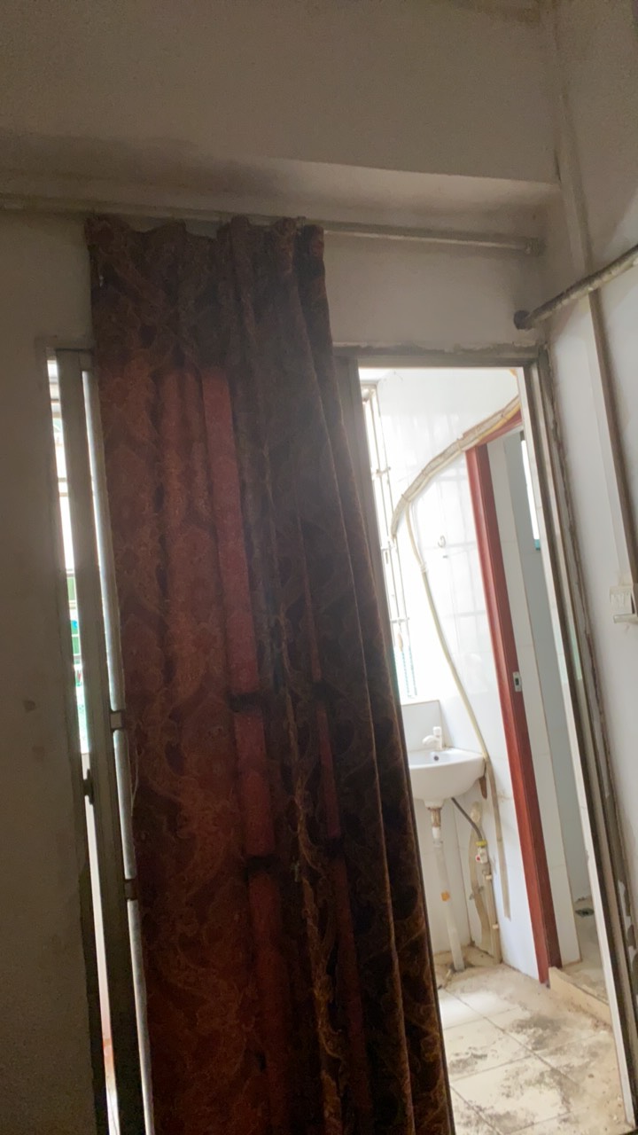 本来说去工行，刚去坐公共交通等了十几分钟 都不来车，好久没坐过公共交通了，走路又0 / 作者:神的指引 / 