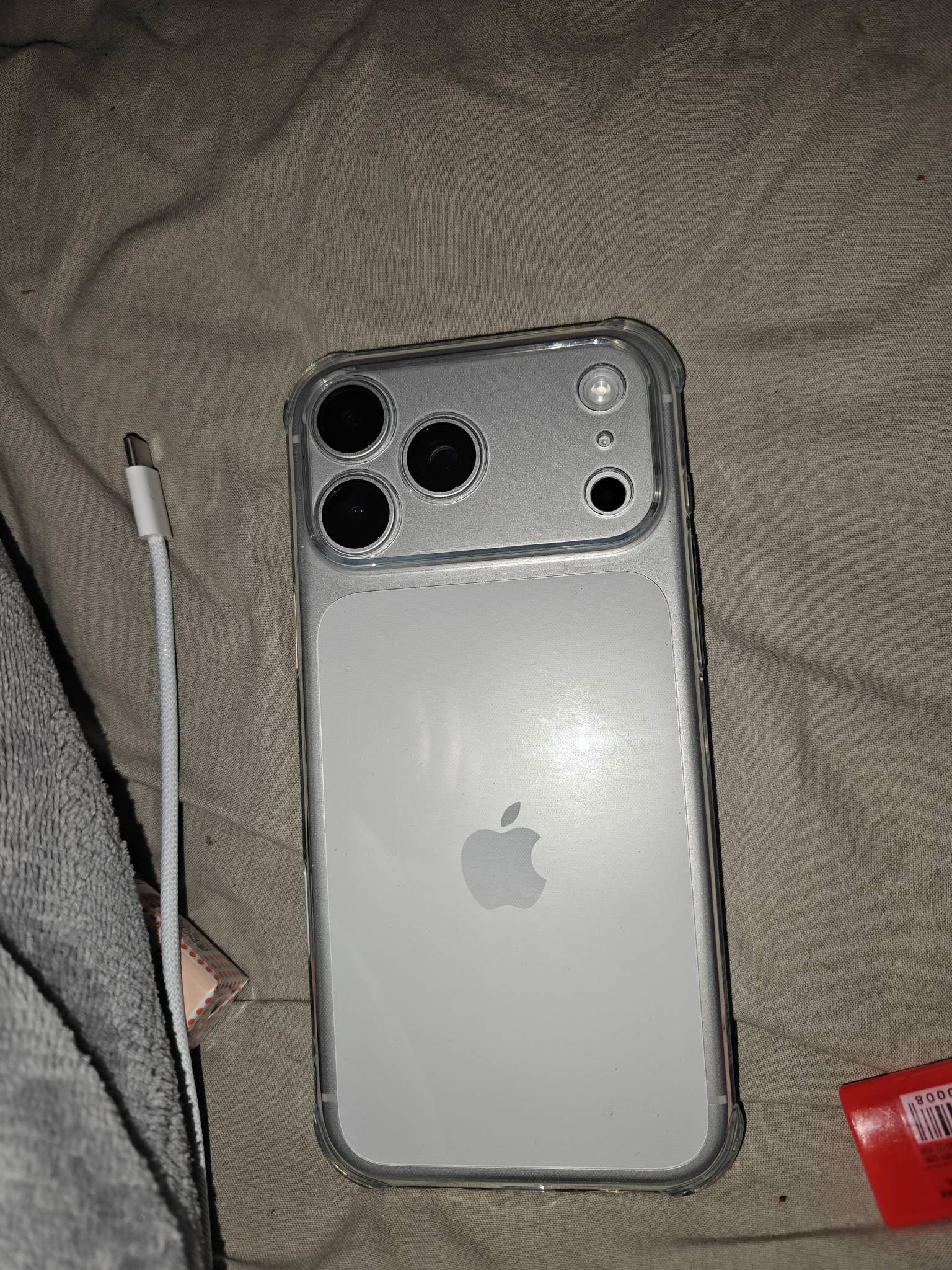 现在的苹果不如我一加一根毛，越做越拉了！


14 / 作者:vxA13693462633 / 