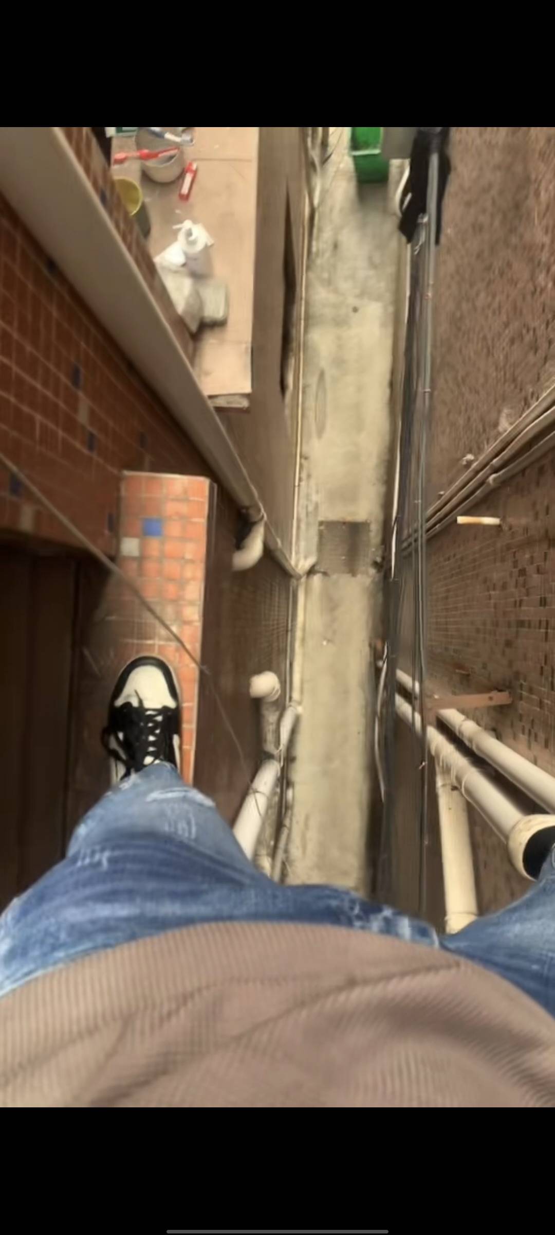 老哥们  这种你们敢爬嘛



47 / 作者:要辩难辩 / 