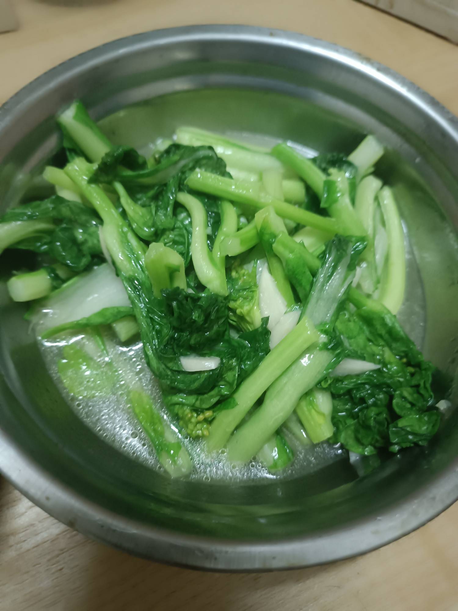 今天赏帮赚吃饱了，买了点菜肉，自己做饭吃，美滋滋

13 / 作者:我没布鞋 / 