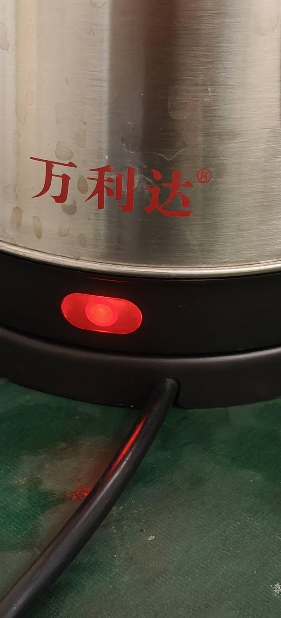 这鸡蛋真便宜，超市买了6个才3块，没毛只能搞几个水煮蛋吃吃了

52 / 作者:扛不住了老哥们 / 