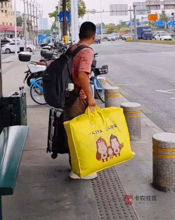 今天4点多天暗黑了

82 / 作者:风中之神-聂风 / 