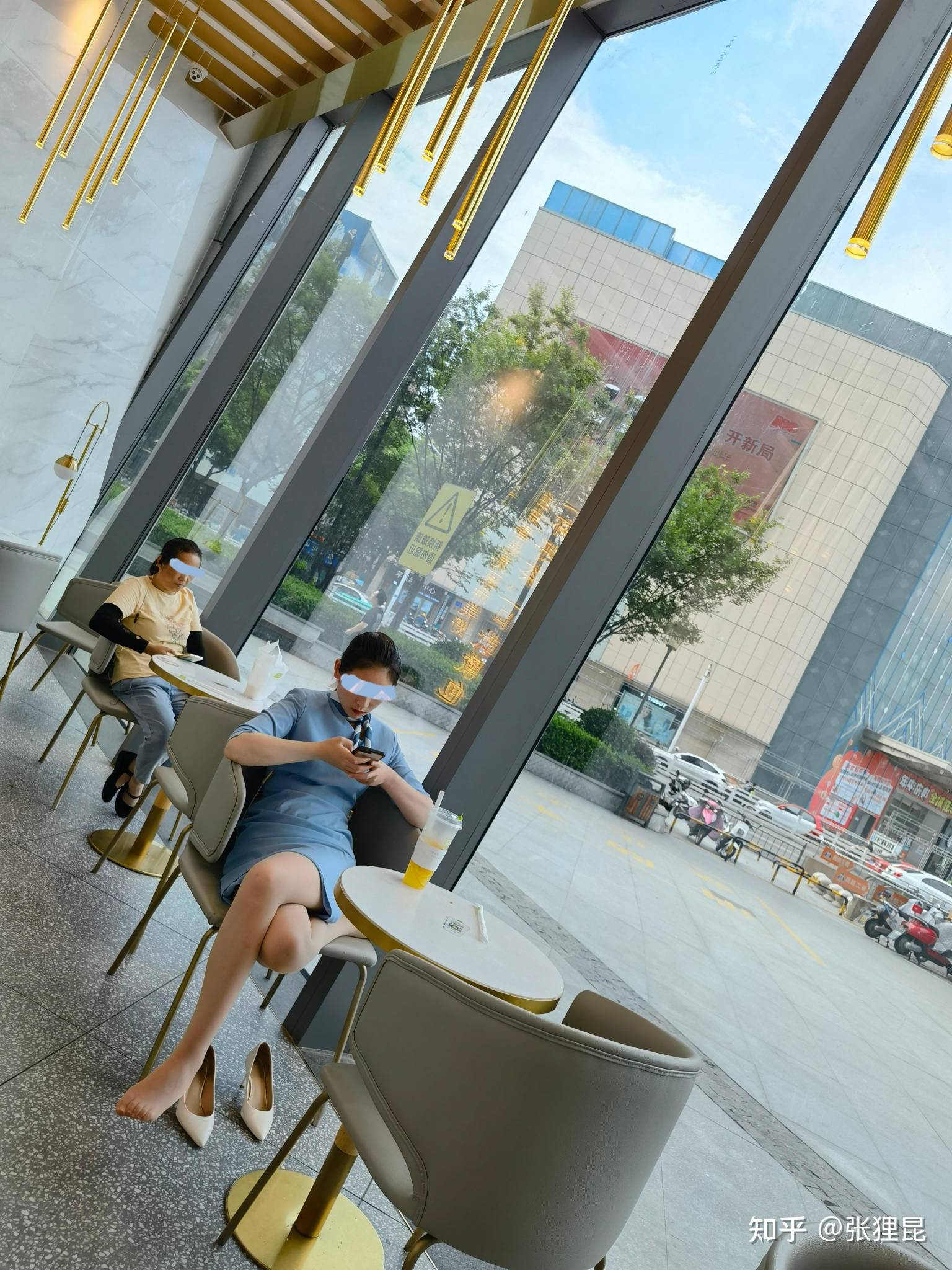 老哥们，作为一个众包仔，成都巴适还是西安舒坦？

8 / 作者:攒米为自由 / 