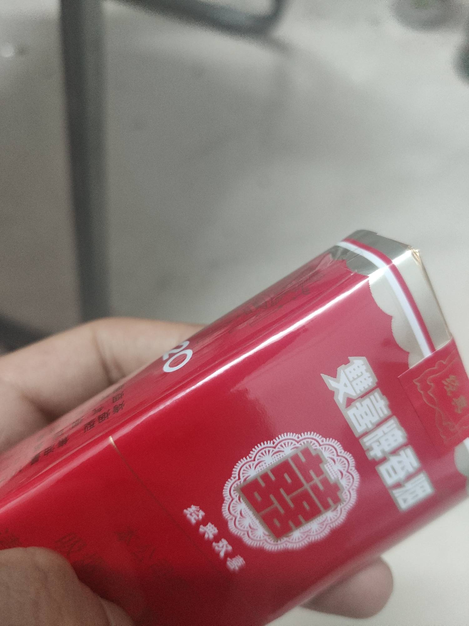 瞬间满血复活。口粮充足的情况下明天去爬白云山，十八岁以前每个星期都会去一趟。结果7 / 作者:千年的女鬼 / 