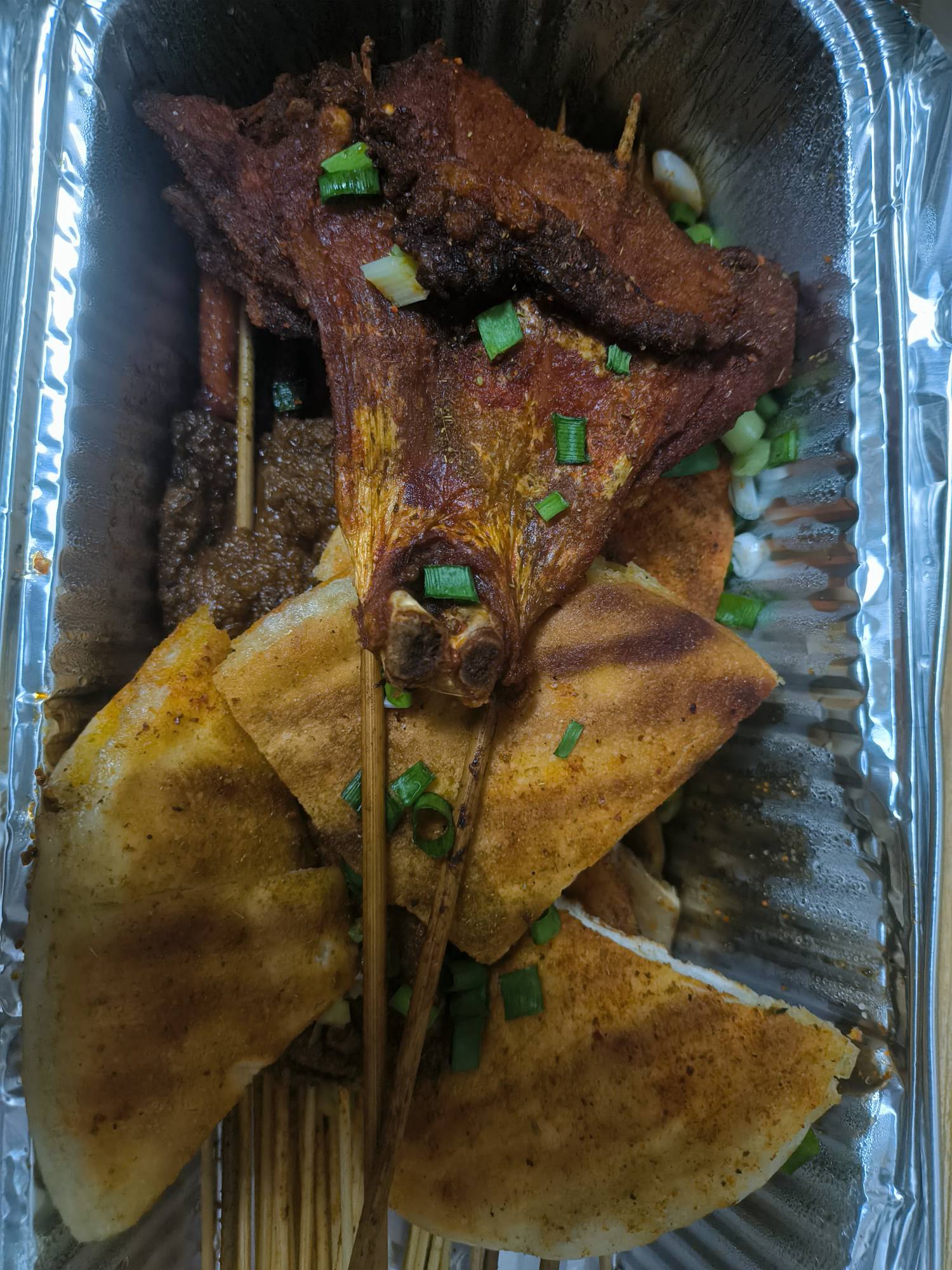 接上贴，我真出门送了两单，一单老姐的一单老哥的。老姐的是早餐收入6块，老哥的是烧84 / 作者:不么子 / 