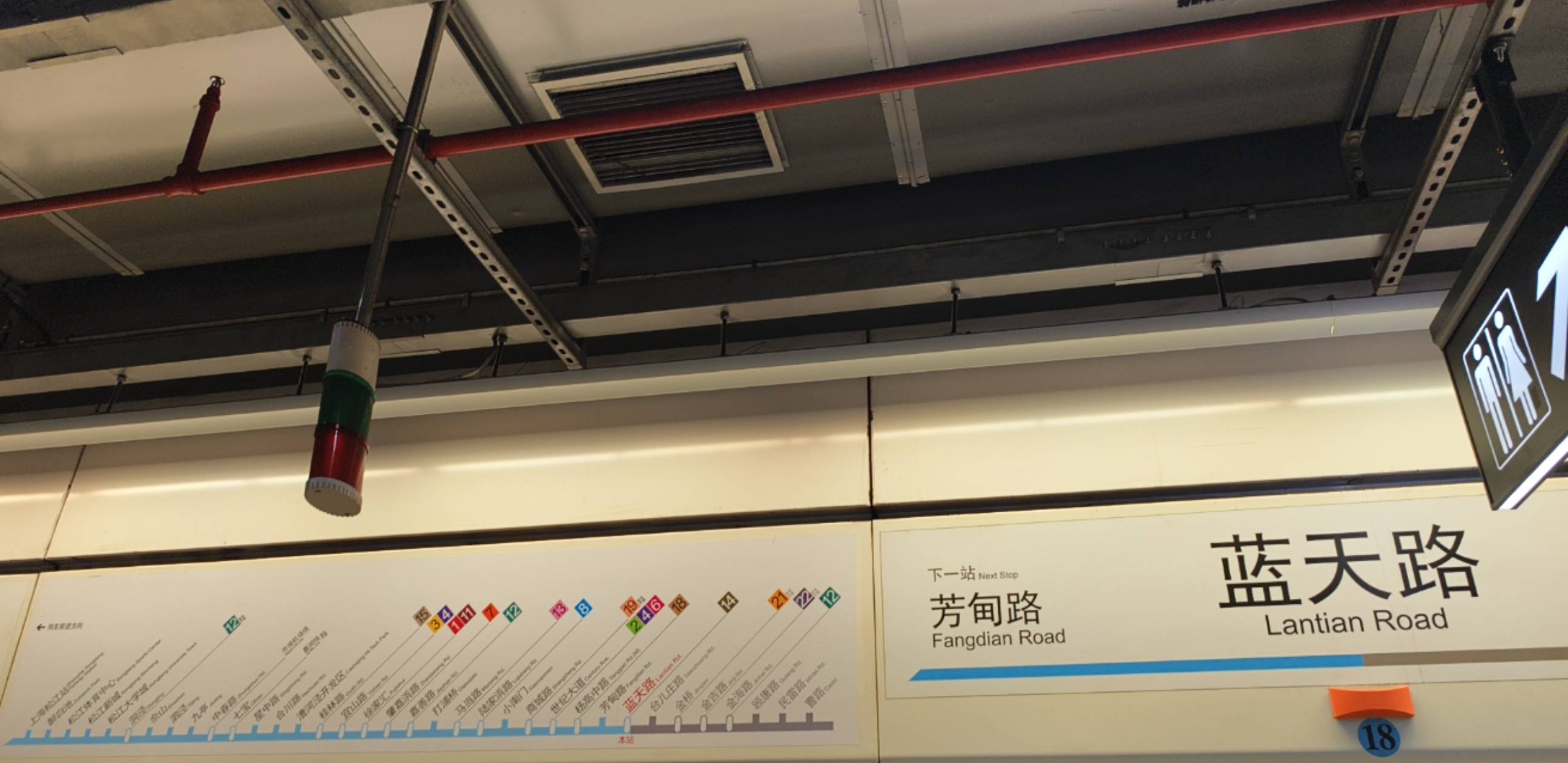 今日是周日，各位不要呕心沥血了！
赚钱和努力没关系，你累死累活，未必能赚到钱！
在57 / 作者:昨日过往 / 