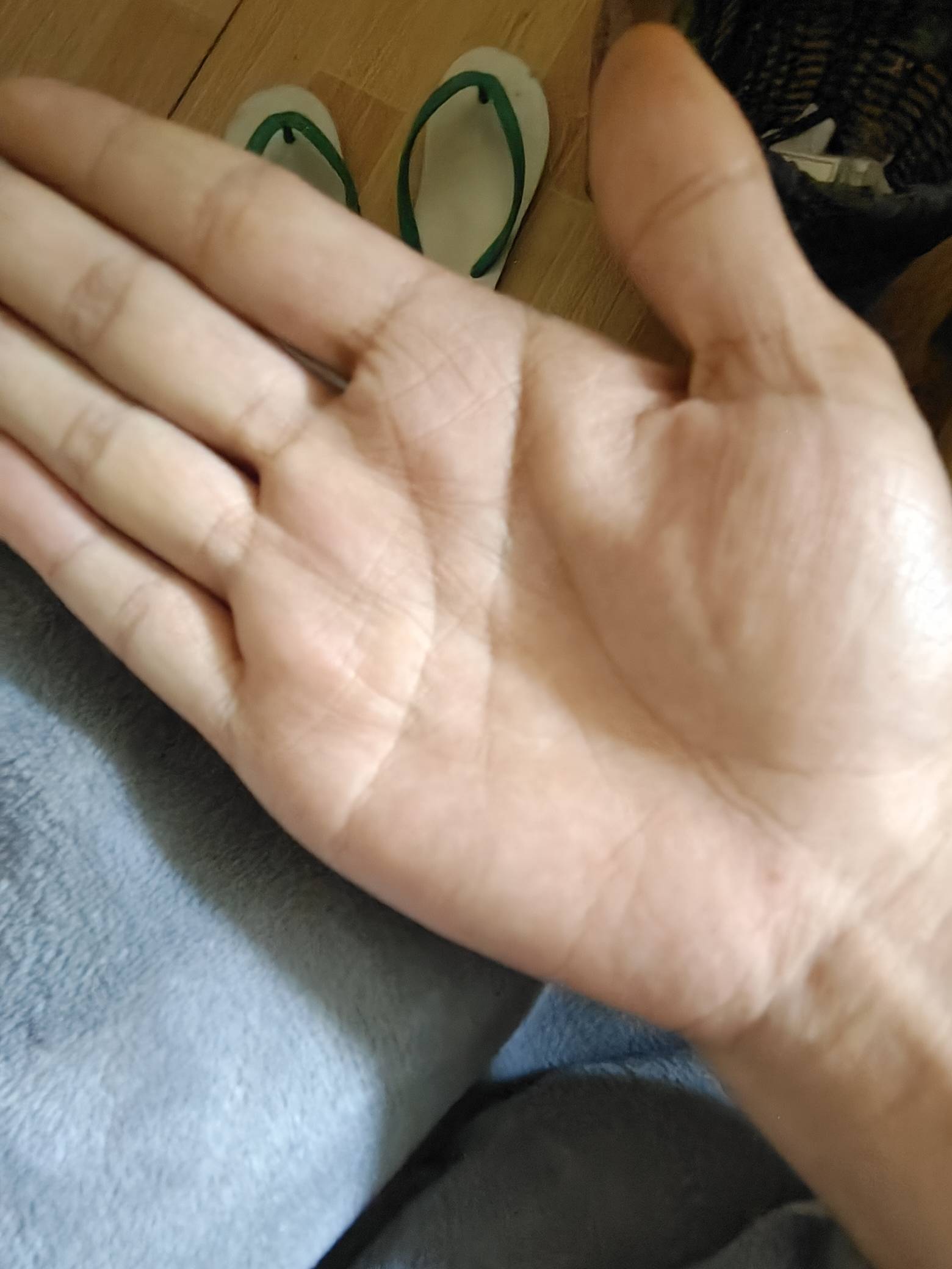 快35了，身体还不会发福了，是不是就不会发福了，身边有个朋友和我差不多一样瘦，这两23 / 作者:江山三载归来 / 