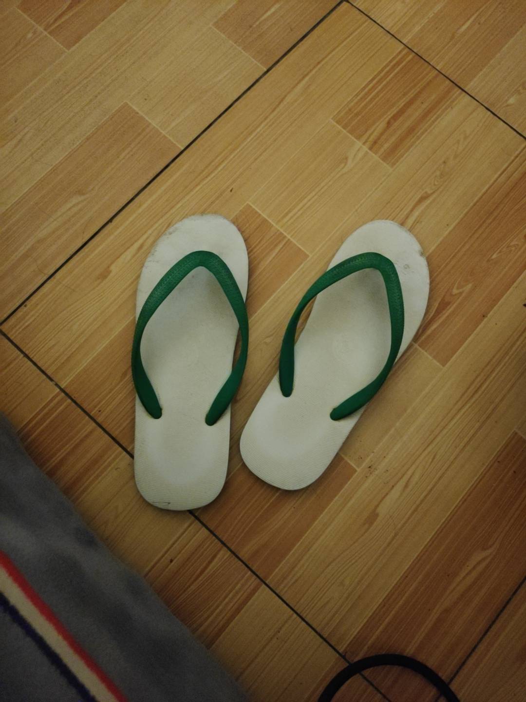 火云邪神同款拖鞋

0 / 作者:江山三载归来 / 