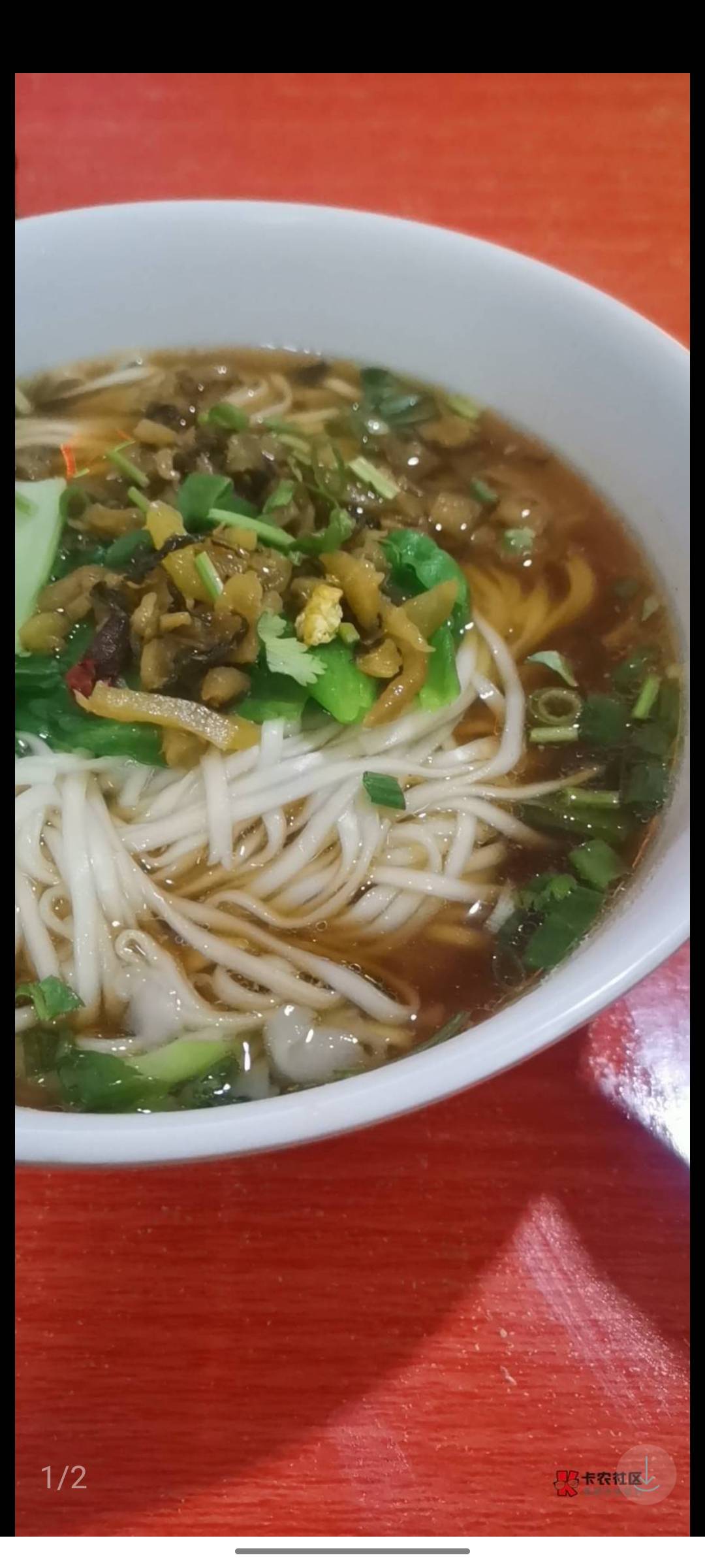 老哥们，长这么大 第一次流眼泪 是因为去吃了一碗五块钱没肉的榨菜汤面，饿了一天三俩17 / 作者:刘翔坤 / 