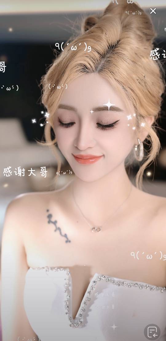 老哥们你们说话啊！怎么都不讲话，又在偷鲁什么毛毛，能不能带上我，饿三天了，呜呜呜81 / 作者:尛•牛•氓 / 