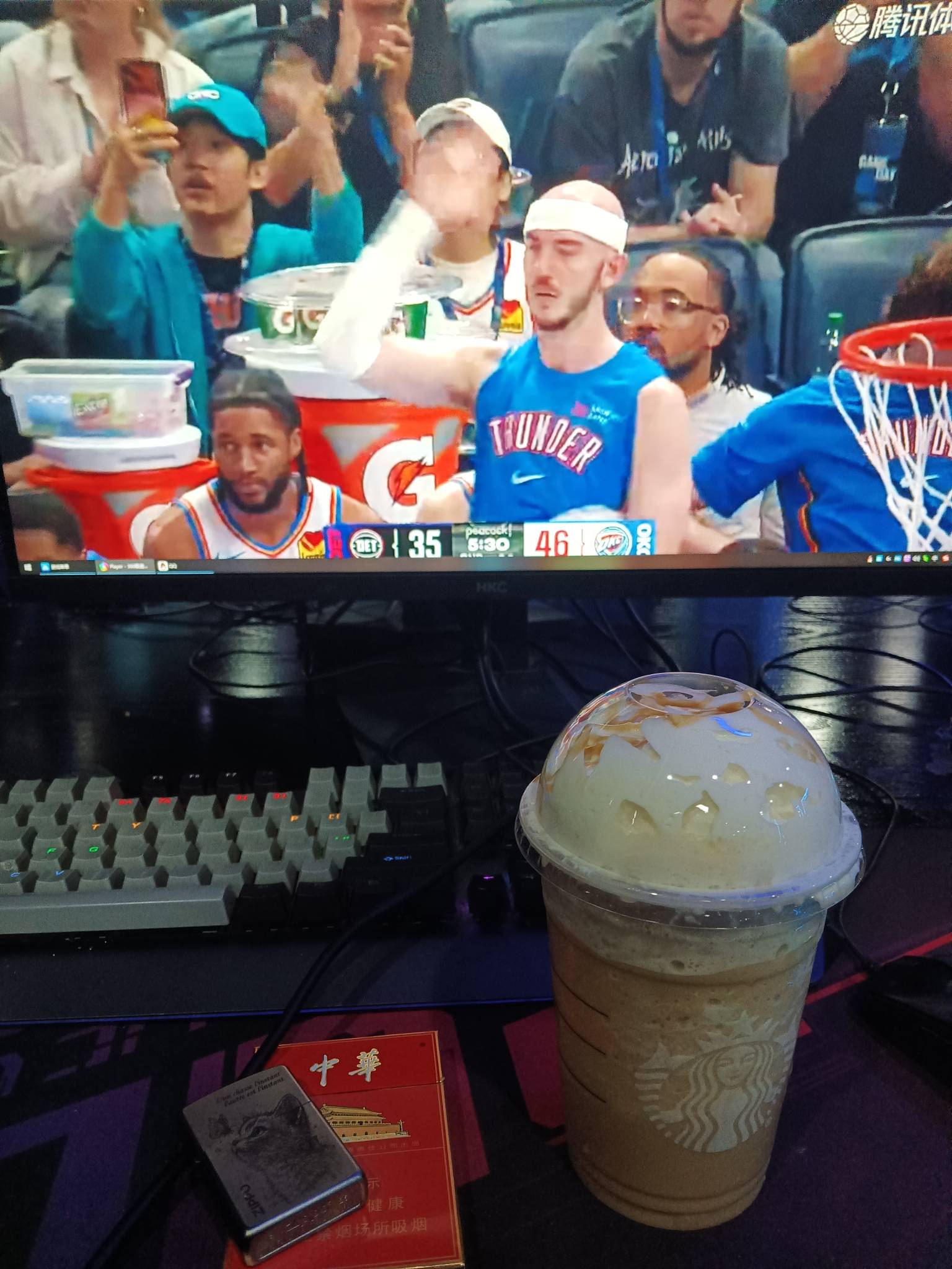 挂b在网吧了老哥们，昨天下完雨今天太冷了

30 / 作者:江苏第一深情 / 