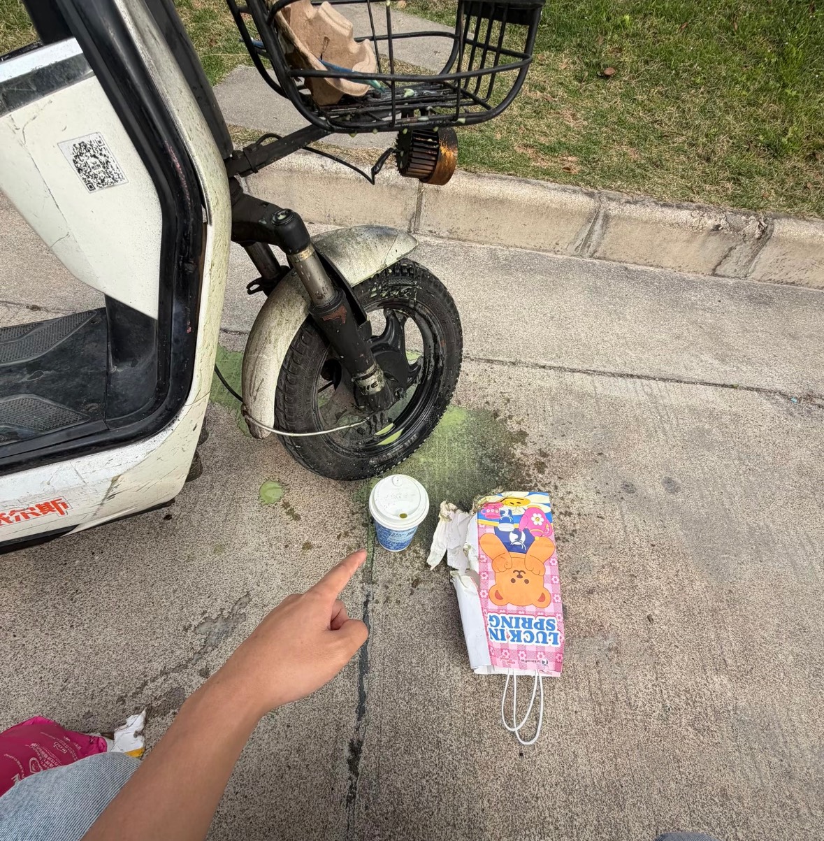 之前不懂把by50出了，有没有老哥跟我一样，他也没找过我

5 / 作者:小熊咔咔咔 / 