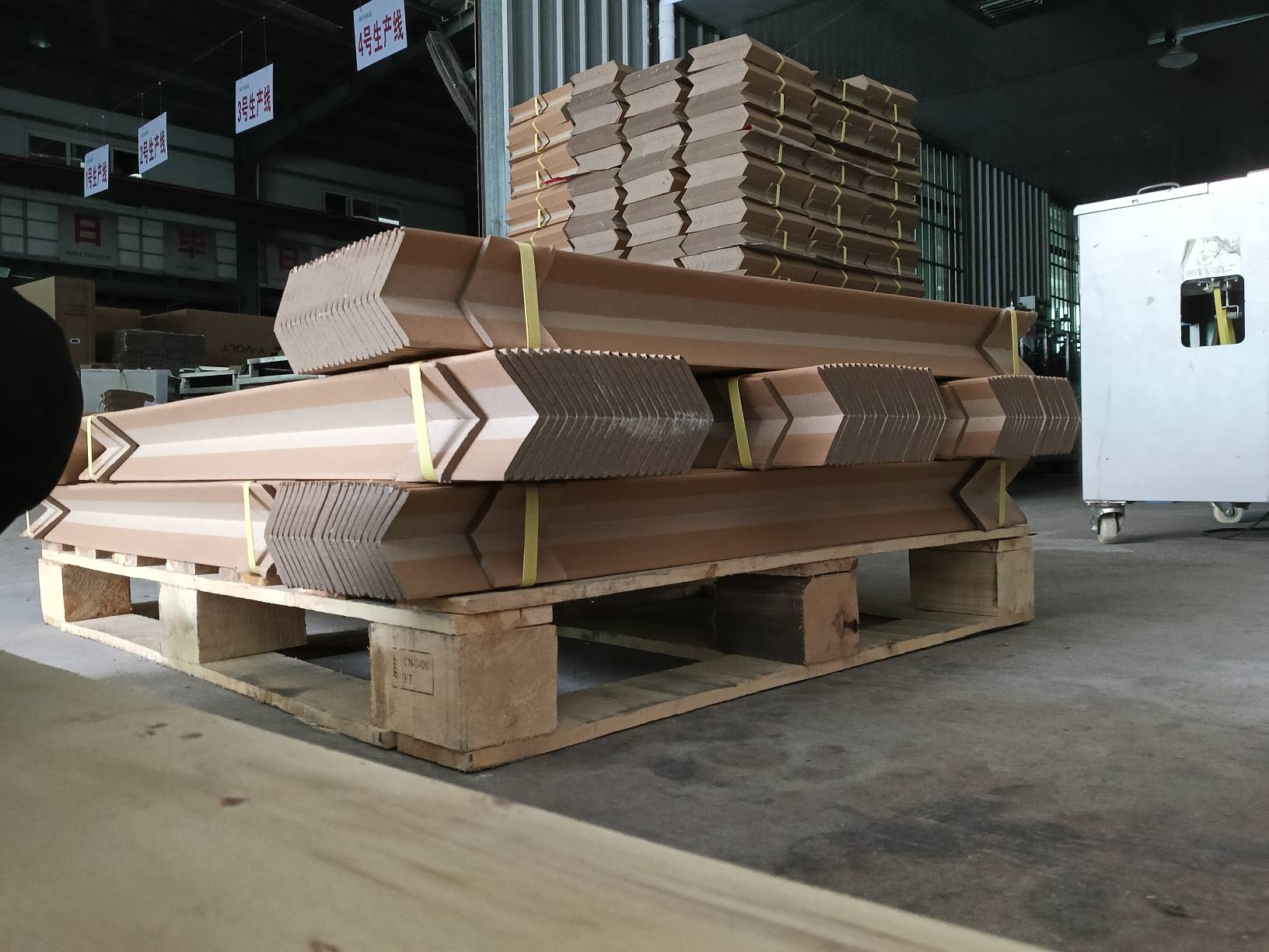 老哥们，我要回家过年了，累得哇哇叫瓜皮仔带我来没苦硬吃

15 / 作者:忙碌的藤壶 / 