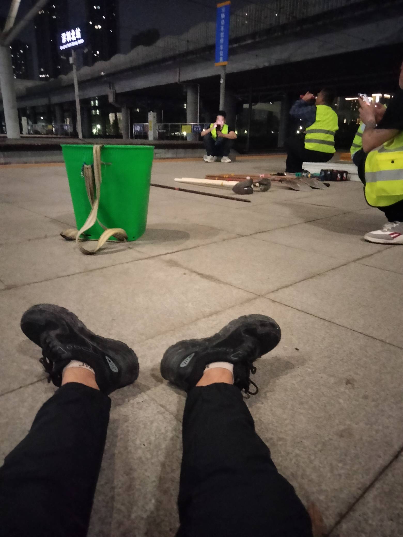 老哥们干趴下了，钱难挣啊！哎

9 / 作者:君子之交淡如水 / 