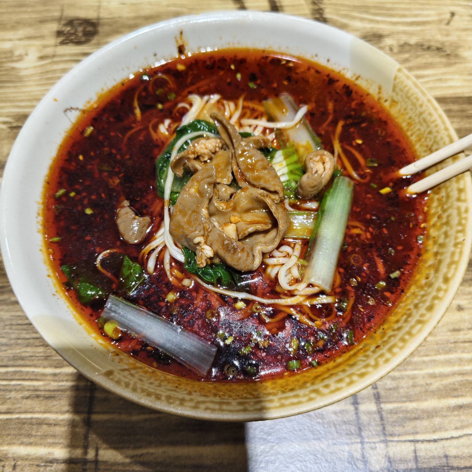 喜欢吃面条的我肥肠面早啊老哥们上班了

87 / 作者:好烦躁好烦呀 / 