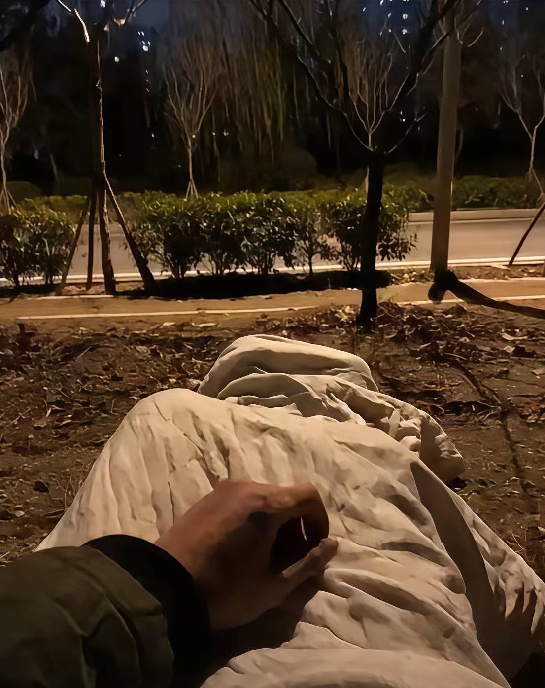 美汁汁，还是这种技术脑子毛耐c，筛选了大量头脑简单的挂壁老苟宝妈中专仔

31 / 作者:鲸鲨 / 