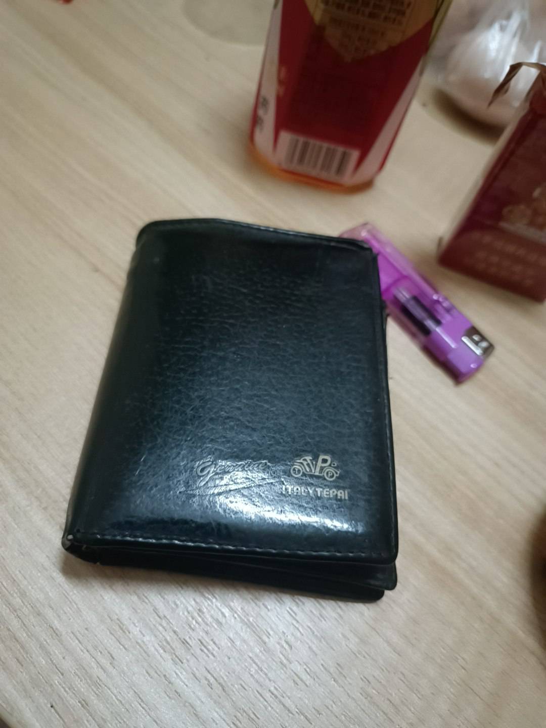 这里的老哥大多都没收到过女孩的礼物吧

5 / 作者:我没布鞋 / 