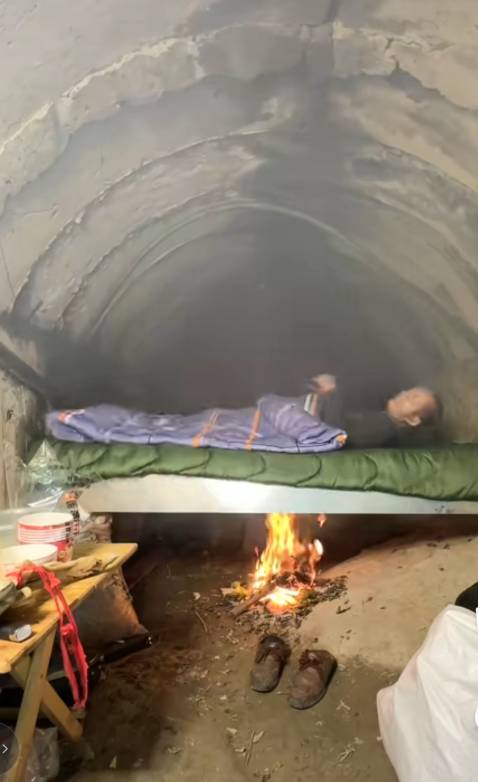 老哥们，晚安

57 / 作者:巴斯特的歌谣 / 