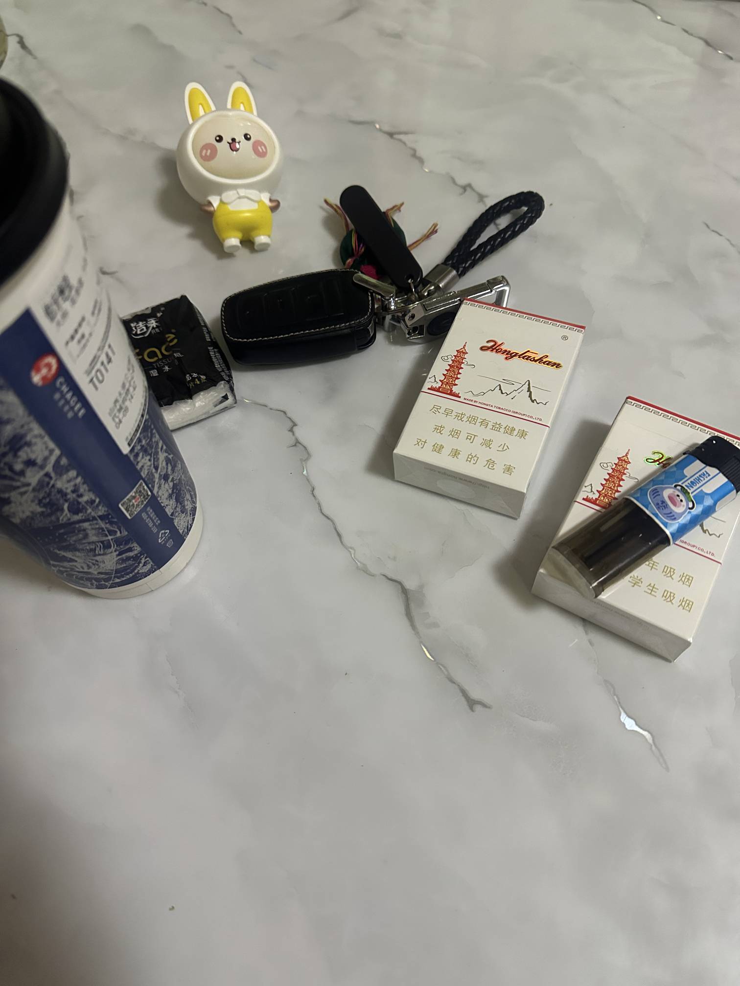 错过大毛没老哥们 出去玩一天比不上班还累 吃饭排队等 看电影也是 取了票说等会进 大41 / 作者:努力优秀_ / 