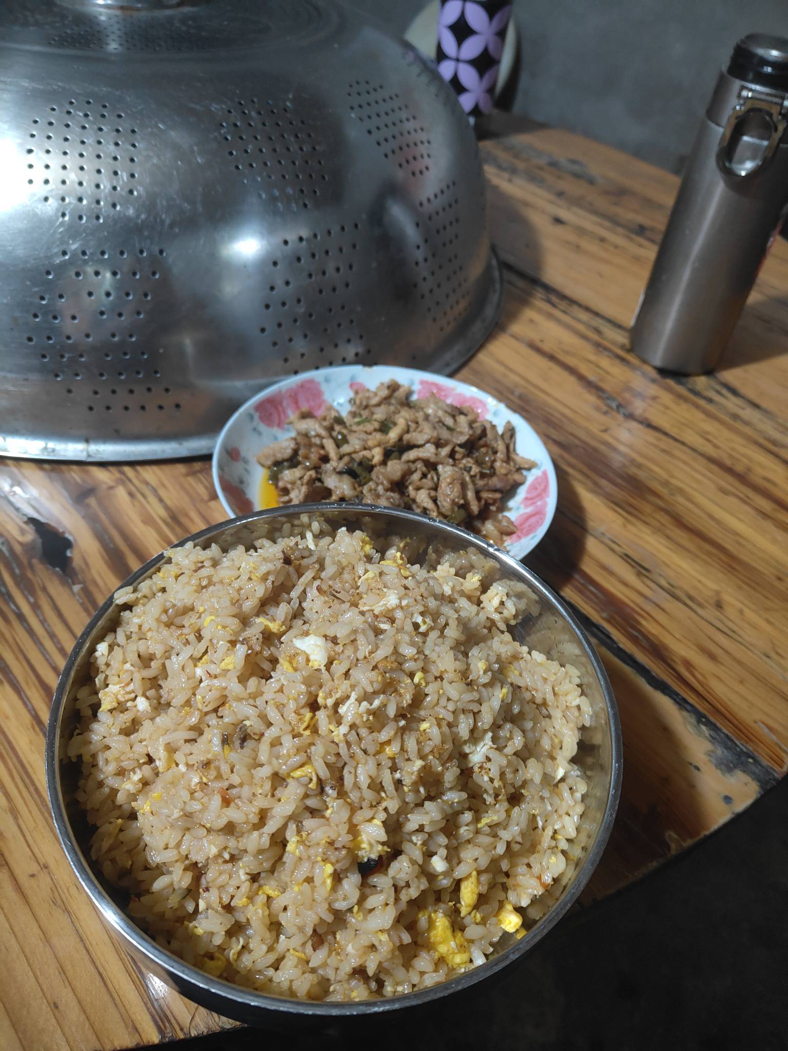 还是自己煮饭吃吧，外卖太贵了

47 / 作者:帝青天3 / 