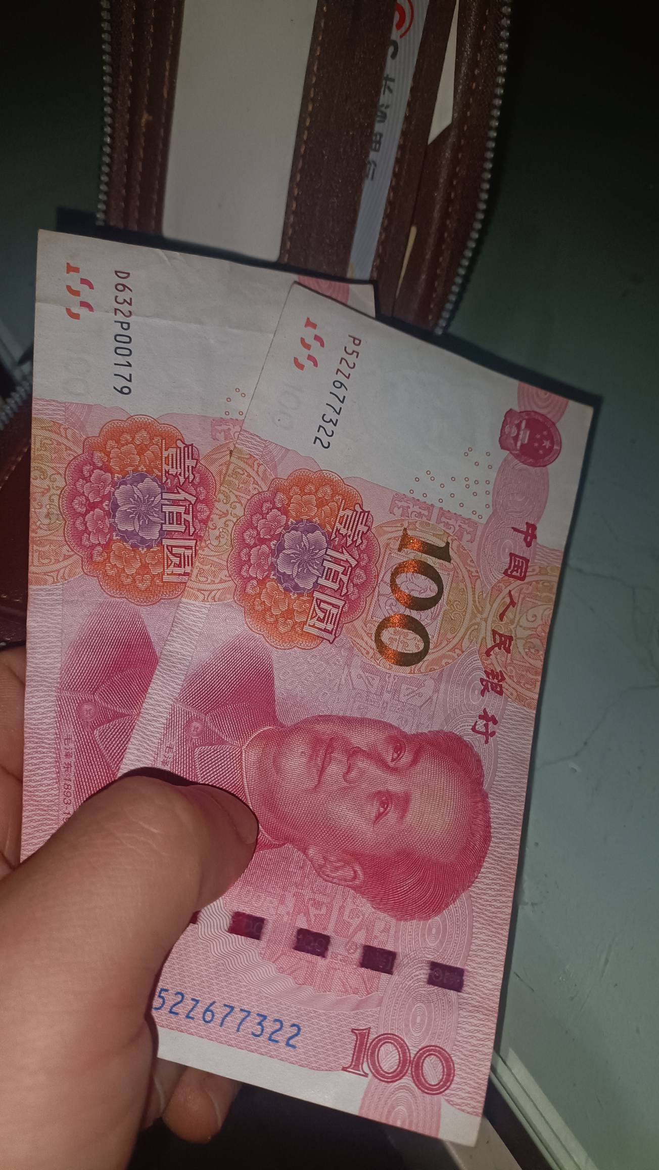 挂壁老哥们，一个月吃饭极限最少要多少钱，如果一天20饭钱，一个月极限400。一个月鲁59 / 作者:少女的梦魇 / 