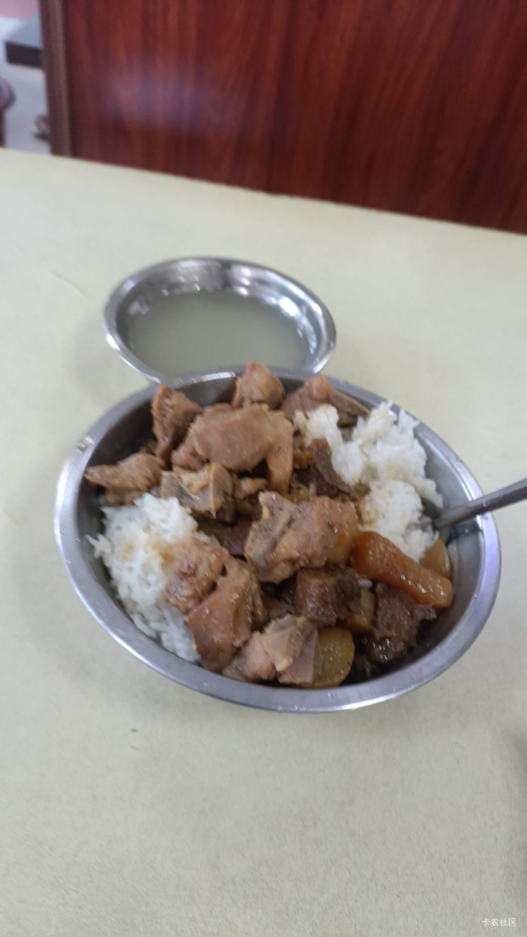 卡农四大美人
水织，小贝，猫爪，大荒

86 / 作者:朱铁胆 / 