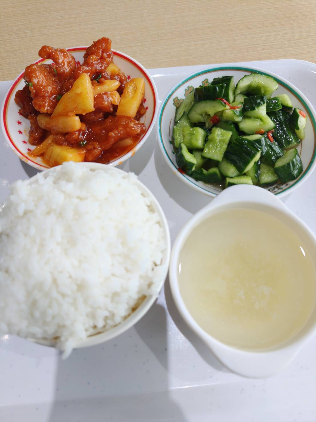 厂里饭堂11块

86 / 作者:神孙策 / 