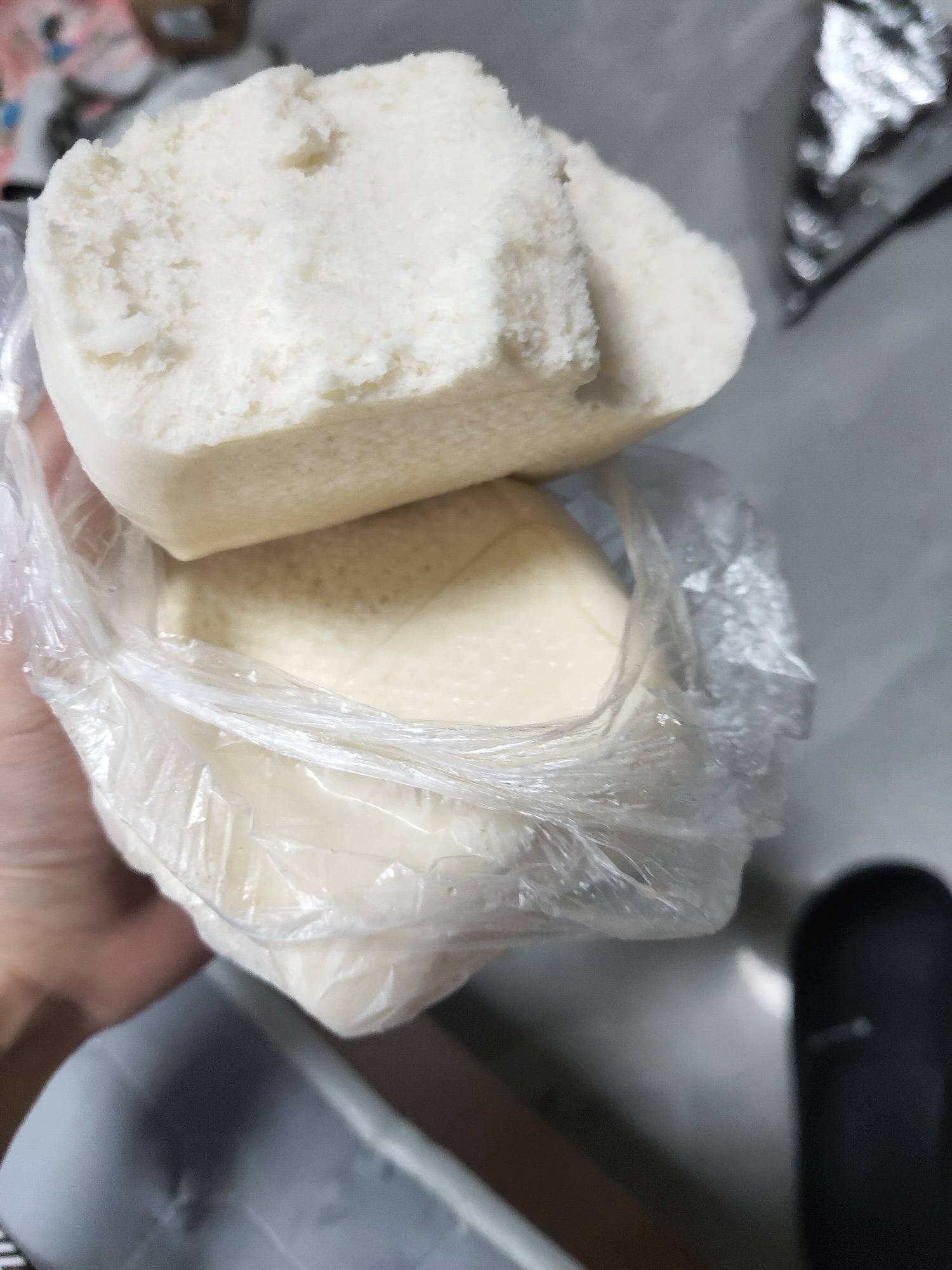 现在这行情，还在靠卡农羊毛生存的，我给你一个大拇指
这种挂壁仔估计是7天吃一顿馒头21 / 作者:十九厘米不含头 / 