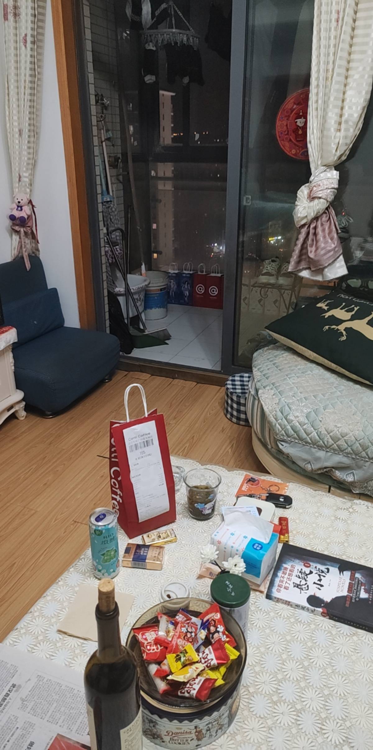 心累，有车有房，谁能想到我是个100块拿不出来的挂壁仔

17 / 作者:烟火里的尘埃11 / 