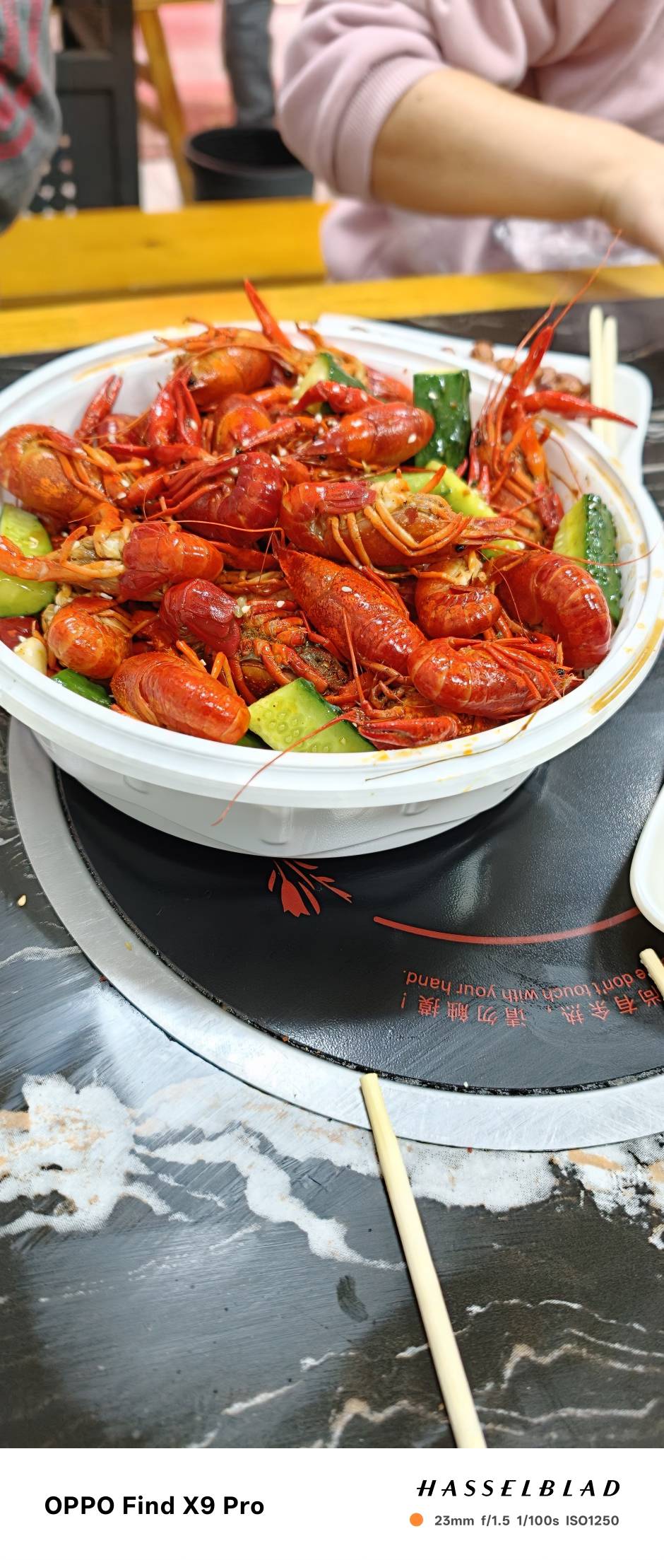 吃饭了

92 / 作者:中国工商银行卡农分行 / 