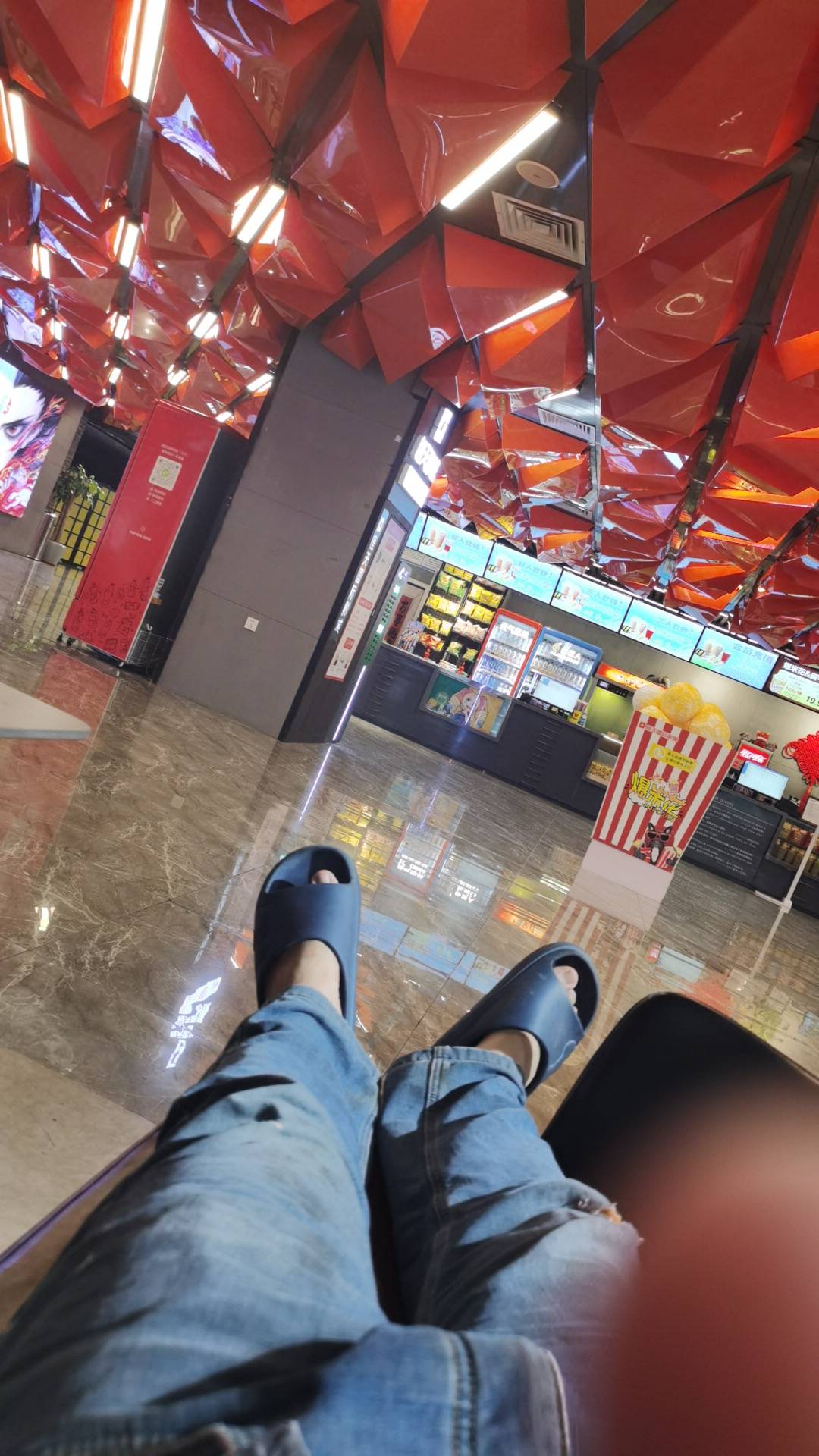 27岁 真的好迷茫啊 一无所有 我真的好失败 这种行尸走肉的日子我该怎么办了 何去何从71 / 作者:可不可以再爱你 / 