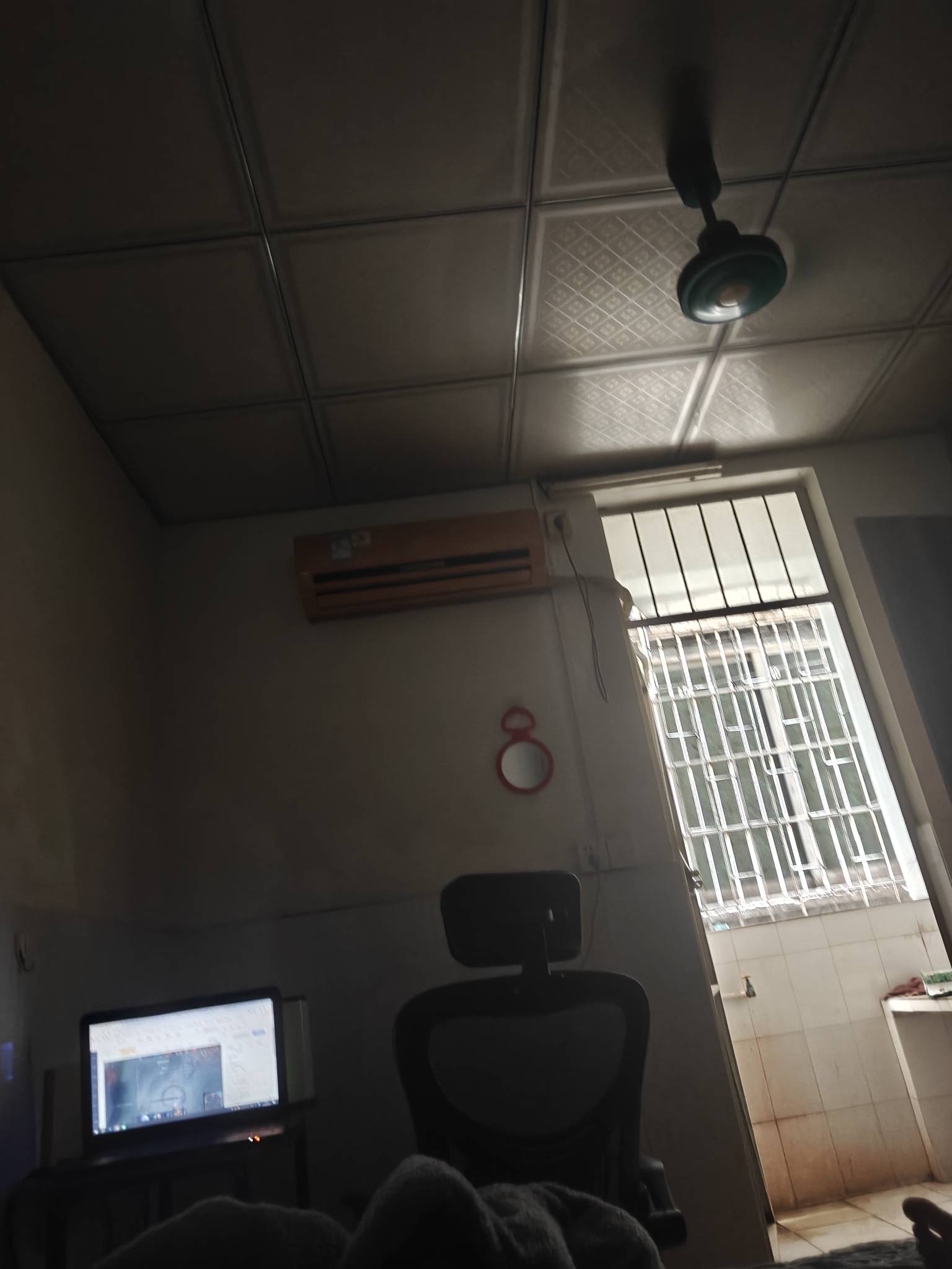 等待牙T结束，一切结束

11 / 作者:独处此心光明。 / 