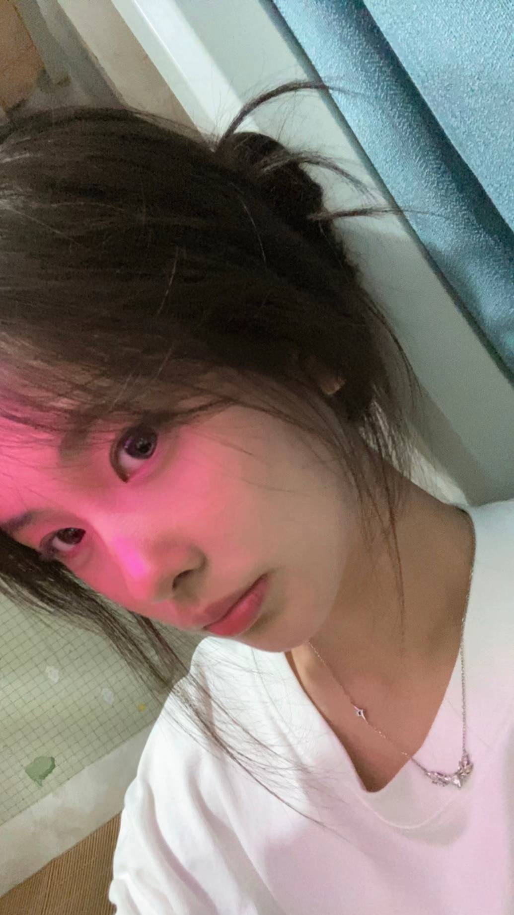 晚上送外卖失温了，不停发抖，昆山今天风太大了，开始不觉得骑车路上开始就有点冷，没48 / 作者:39岁挂壁老大哥 / 