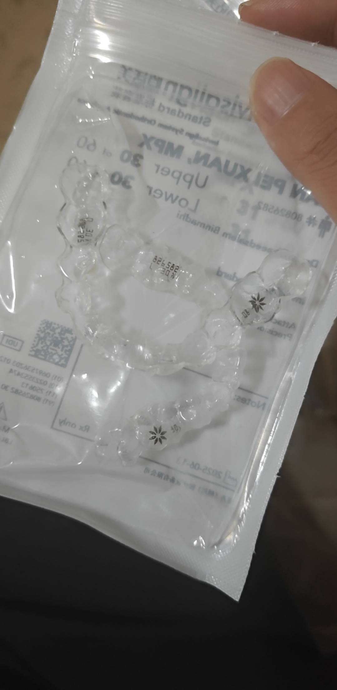 日复一日出租房，过够了

18 / 作者:独处此心光明。 / 