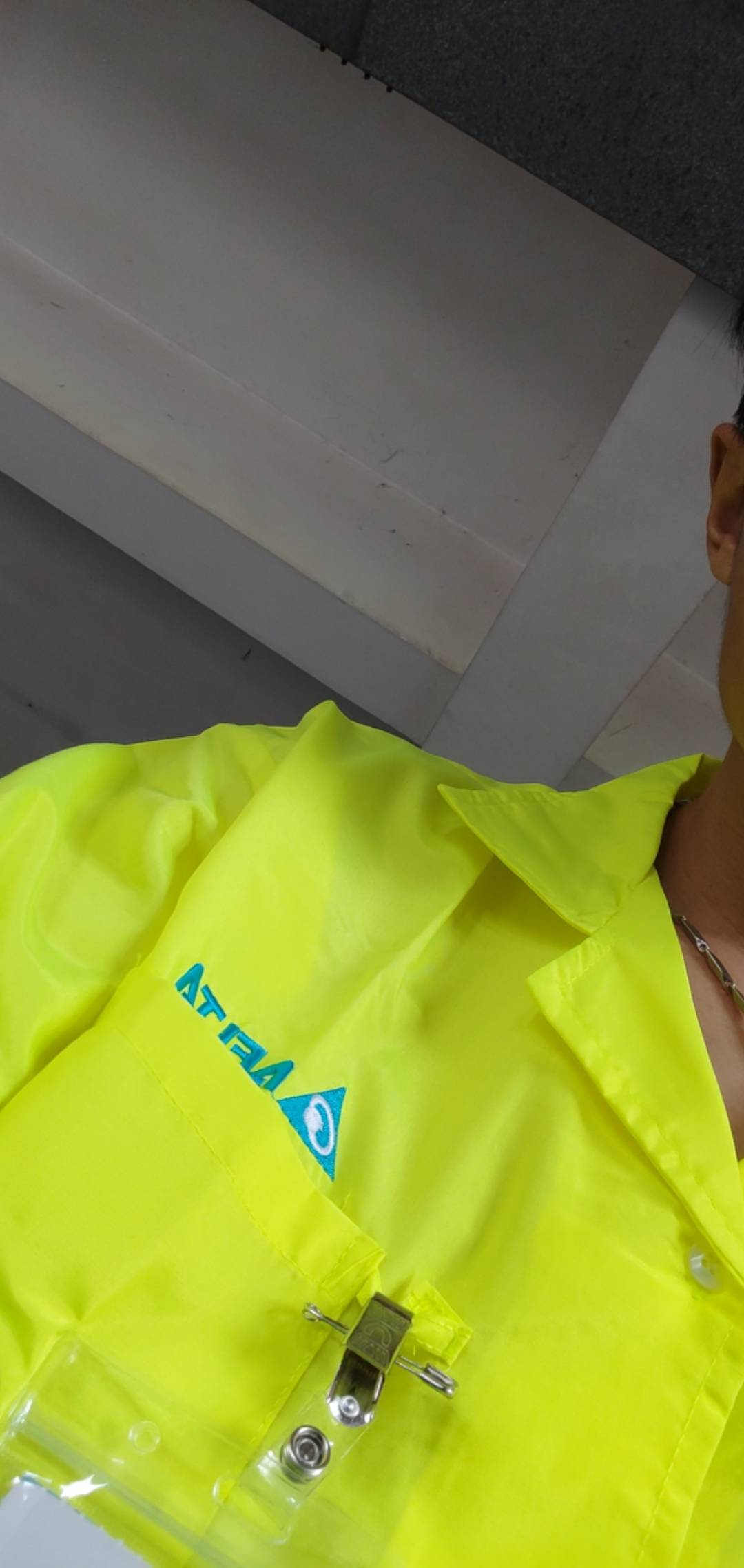 站了三个小时腿都软了老哥们扛不住了，申请回归

45 / 作者:别再躺平了 / 