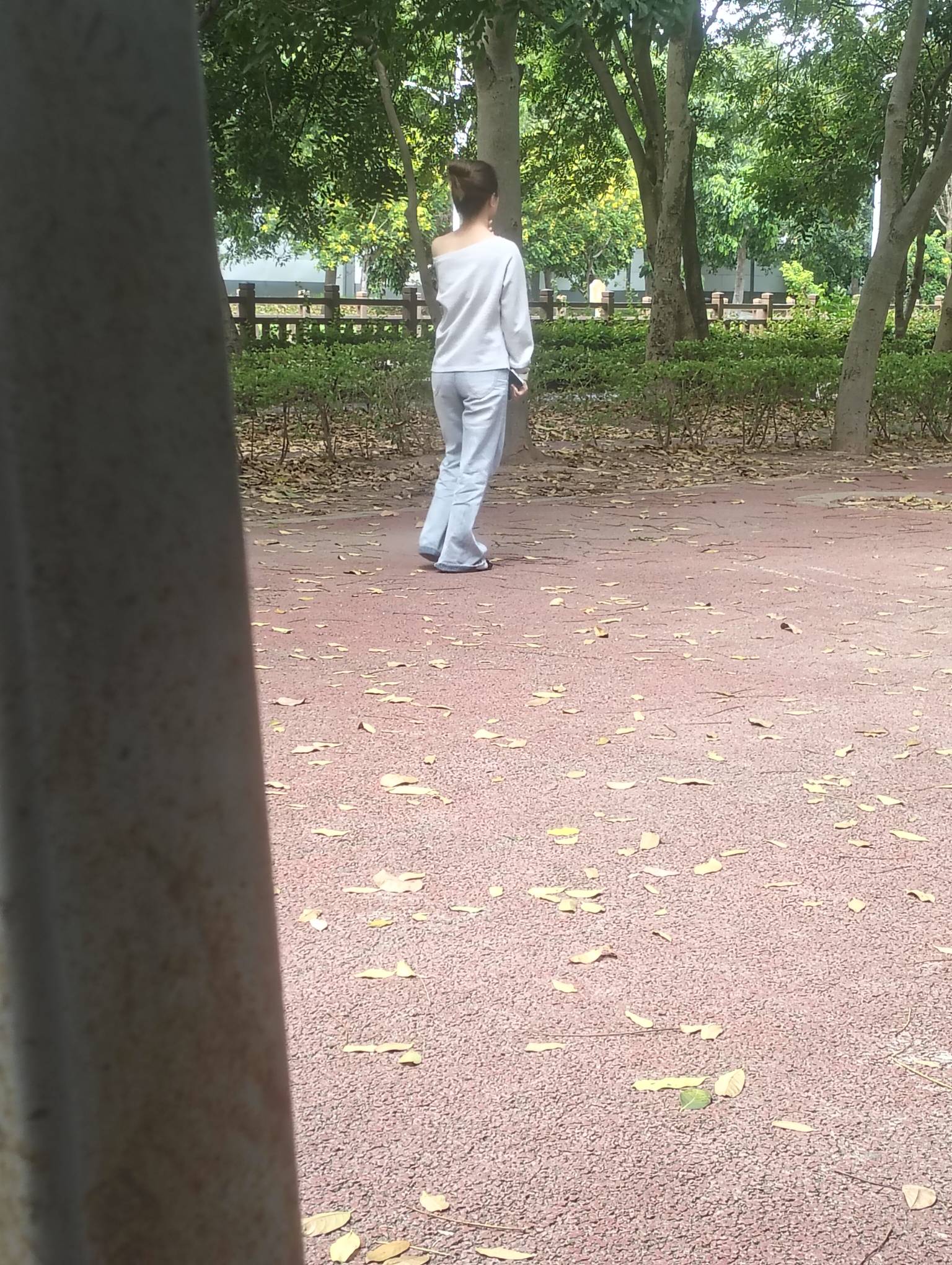 饿醒了，老哥们你们发的重庆转账有链接吗

67 / 作者:尛•牛•氓 / 