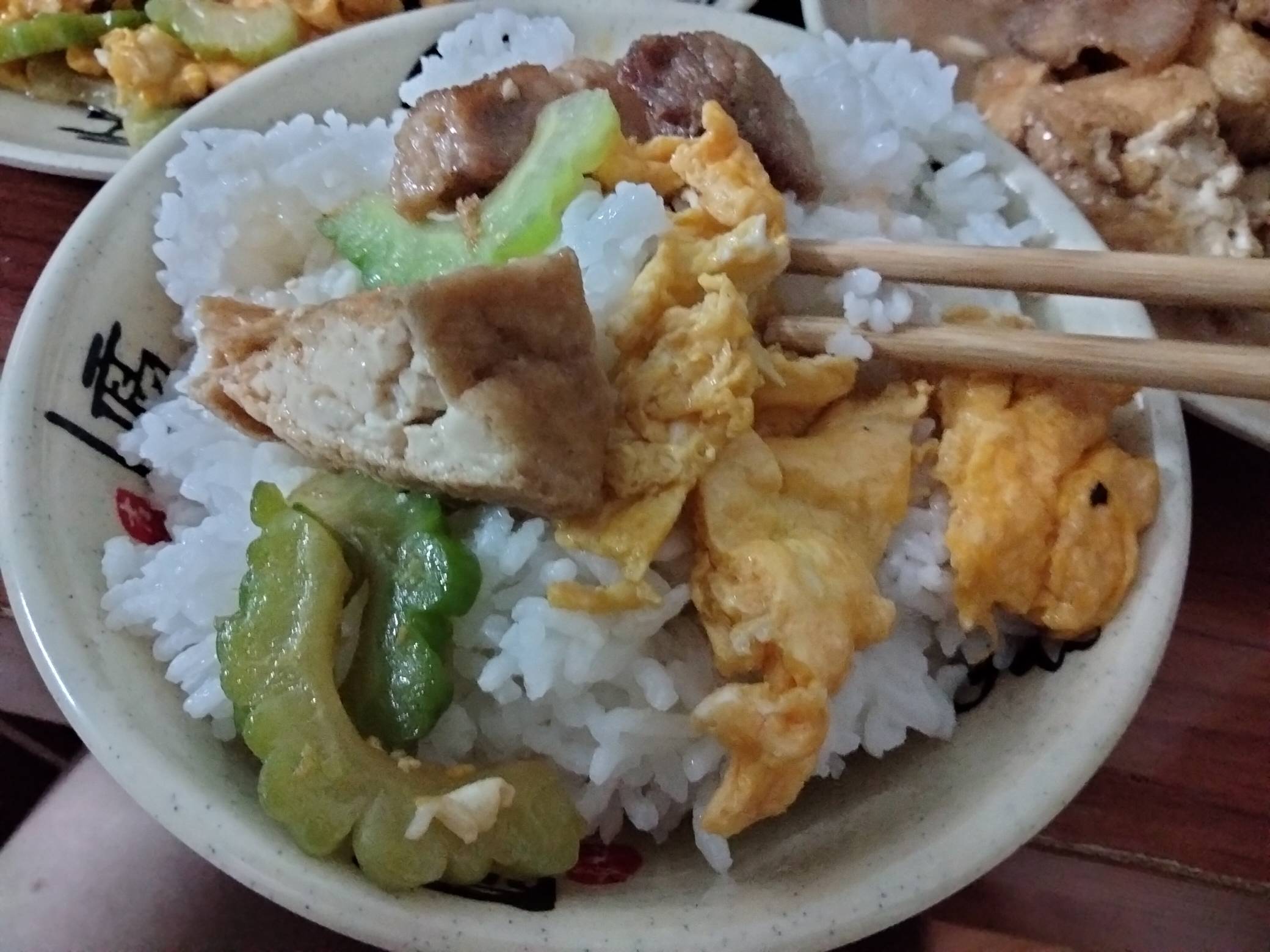 吃饭了老哥，我这厨艺是不是可以D打外面那些卖快餐的了？


20 / 作者:君子之交淡如水 / 