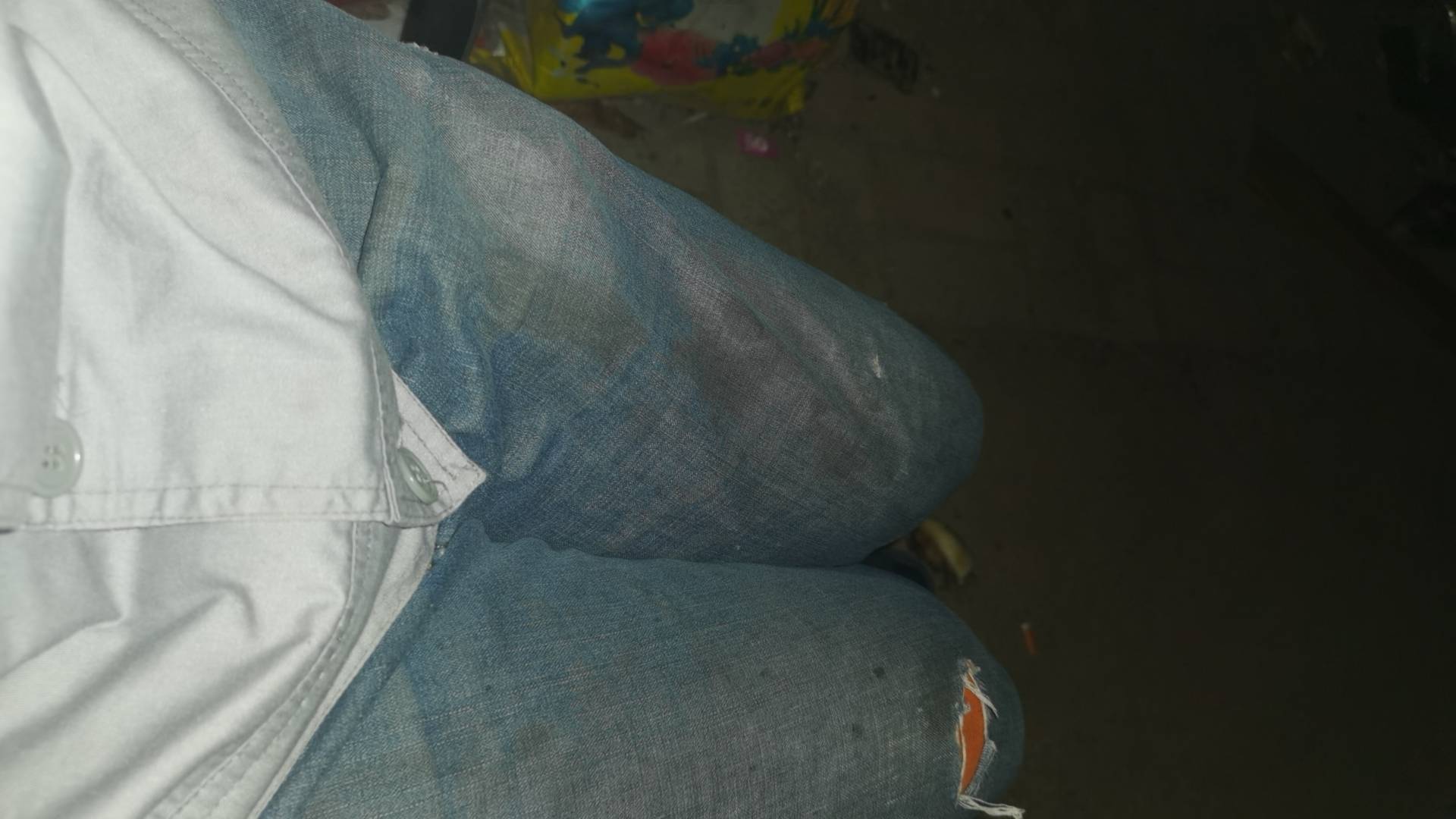 真的走投无路了 27 混成这个样子 各位好心的兄弟姐妹 有没什么办法搞个20吃个饭啊  真50 / 作者:可不可以再爱你 / 