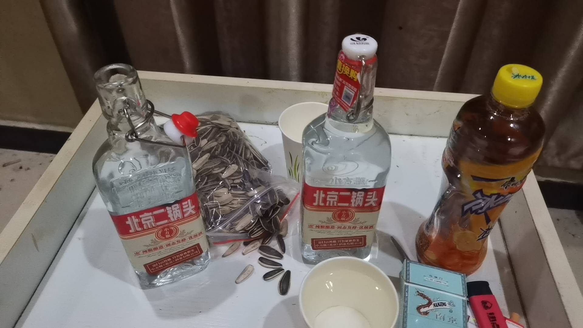 老哥们这点喝完能当场去世吗

90 / 作者:达不溜。 / 