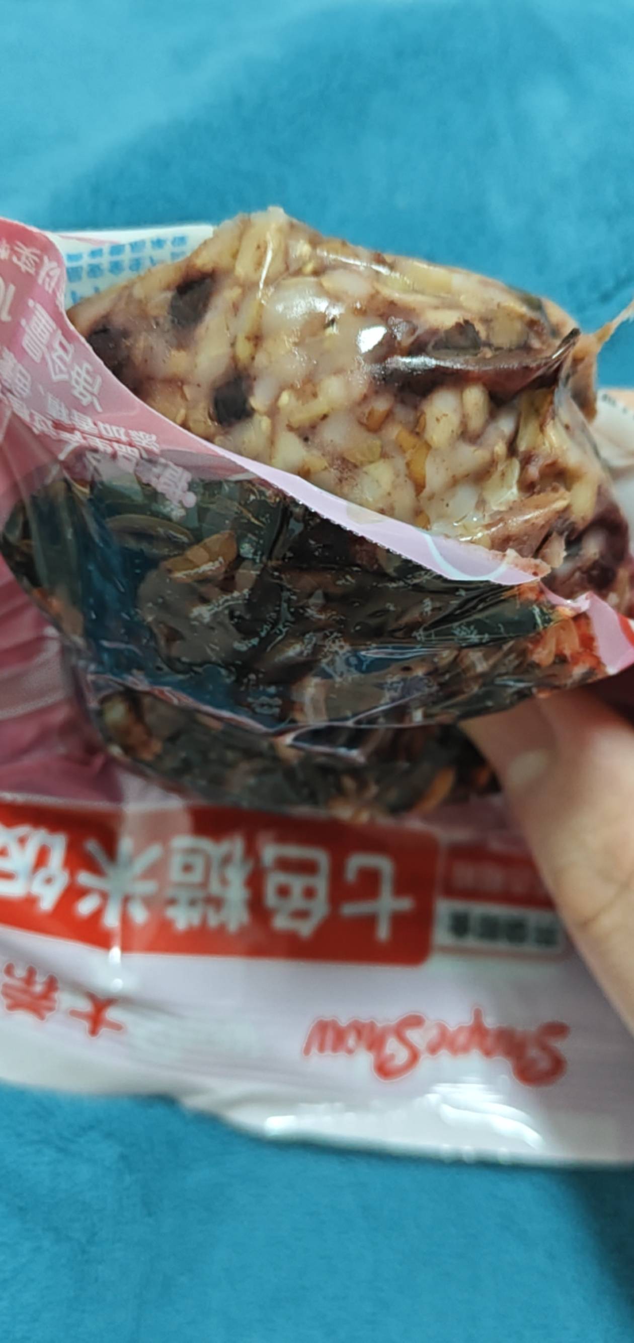 一分钱买了仨杂粮团子来好饿啊真毛末了

32 / 作者:李奕 / 