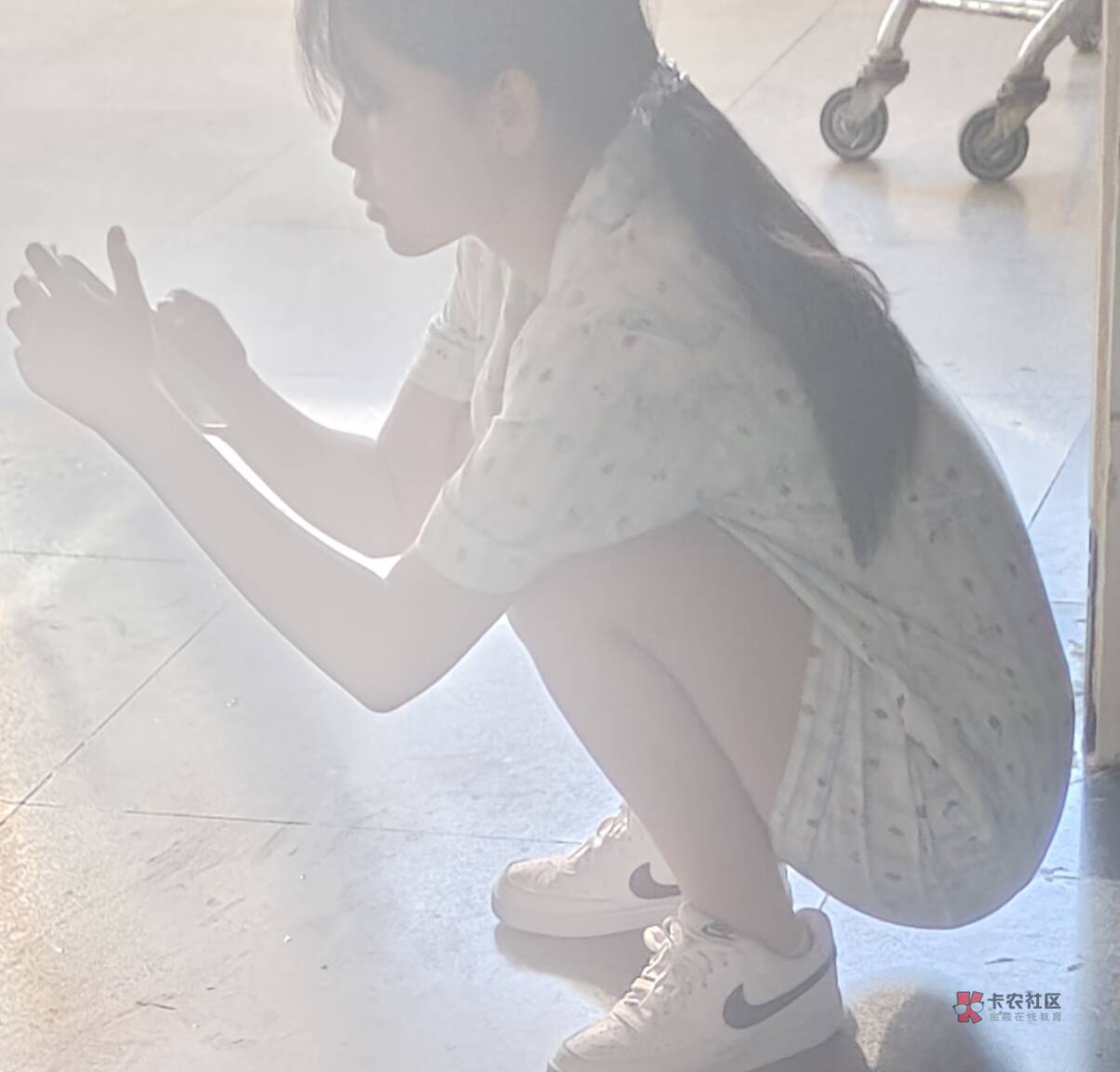 我刚刚刷朋友圈,看见我的初恋 ,16 岁时候谈的,当时还很纯爱,感觉非她不娶,她是世71 / 作者:卡农最后一位帅哥 / 我刚刚刷朋友圈,看见我的初恋 ,16 岁时候谈的,当时还很纯爱,感觉非她不娶,她是世71 / 作者:卡农最后一位帅哥 /