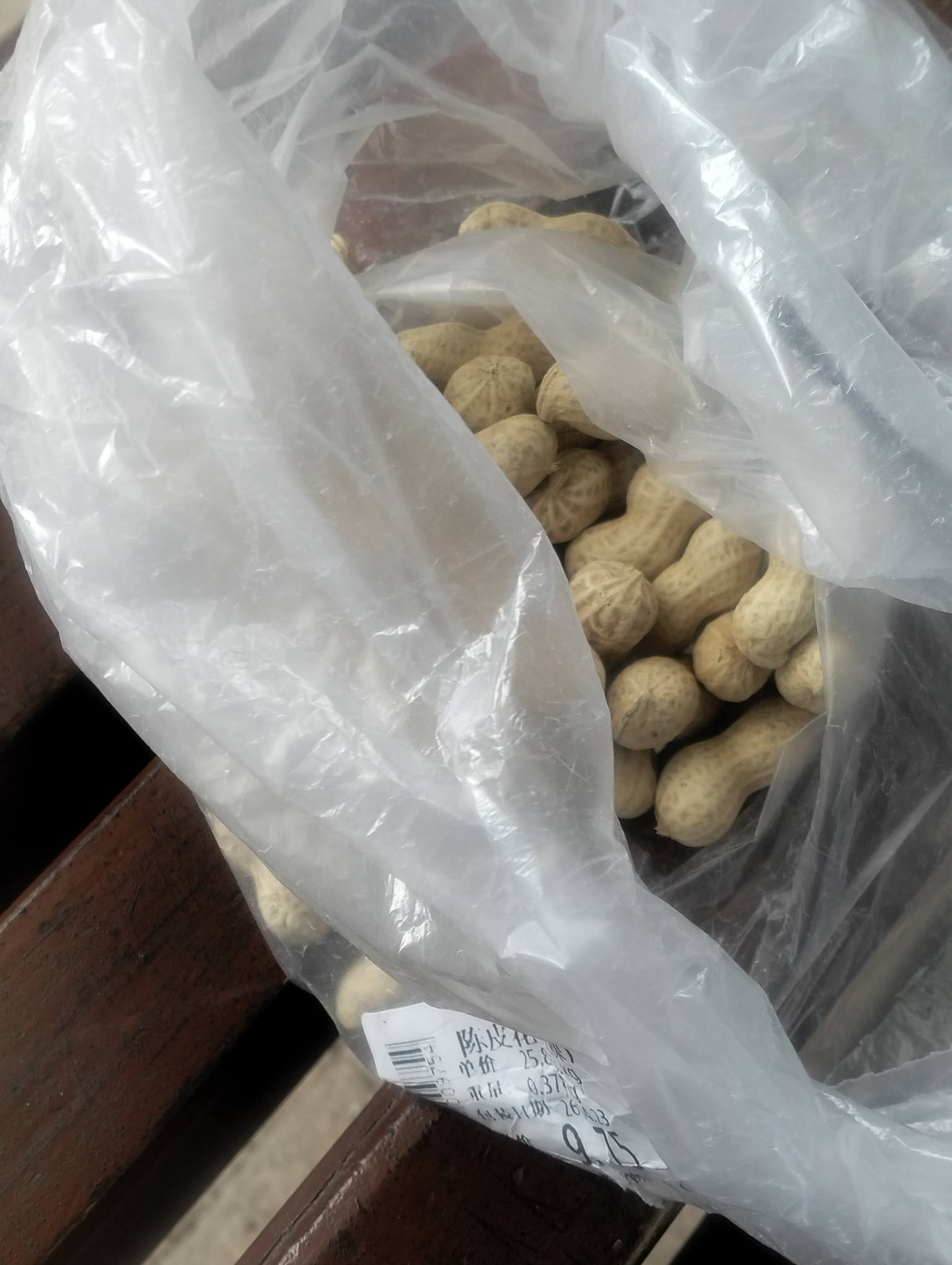 下雨了，穿个断袖瘫痪在公园有点冷

34 / 作者:尛•牛•氓 / 