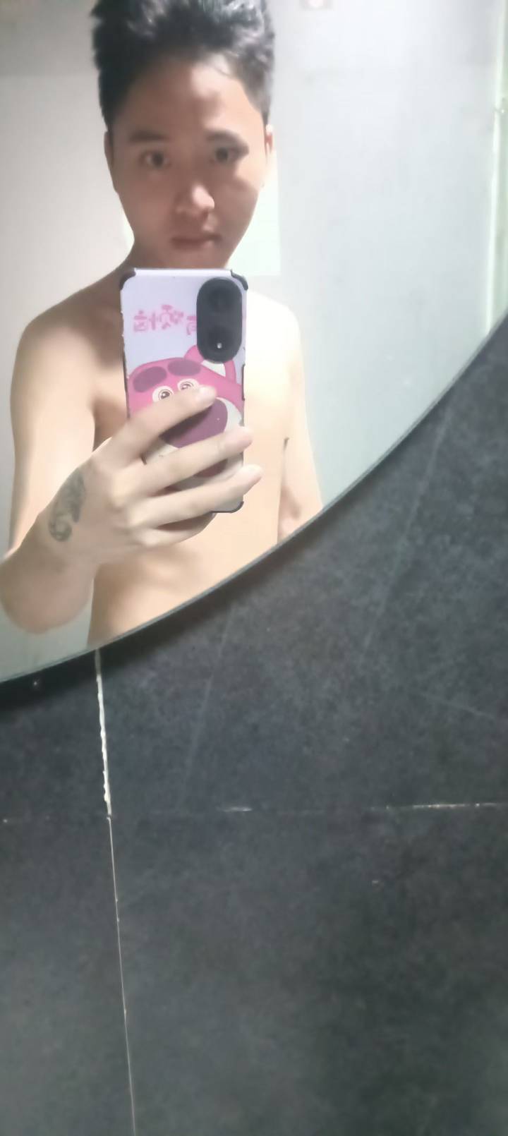 好饿啊老哥们雨季来了日结末日来了



26 / 作者:dddding / 