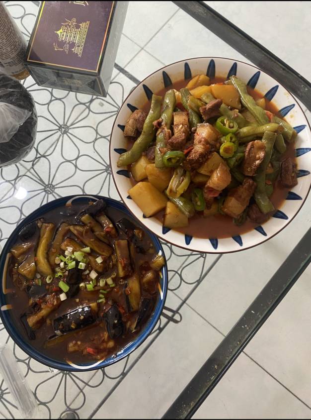 开饭老哥们 开开开烦了

86 / 作者:好烦躁好烦呀 / 