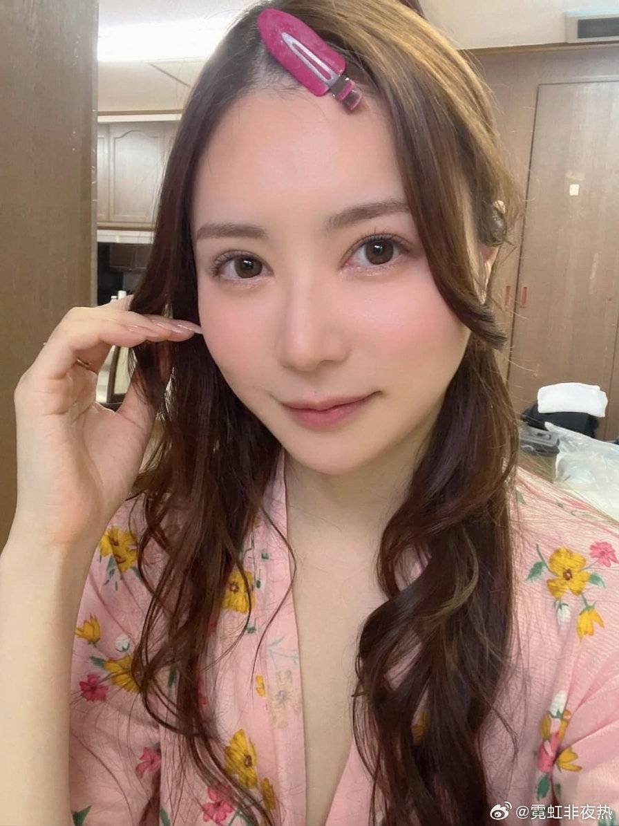 老哥们不能喝小甜水还有啥可以替代啊，喝矿泉水嘴里一点味都没有，东方树叶有点小贵

18 / 作者:云边有个挂壁仔 / 